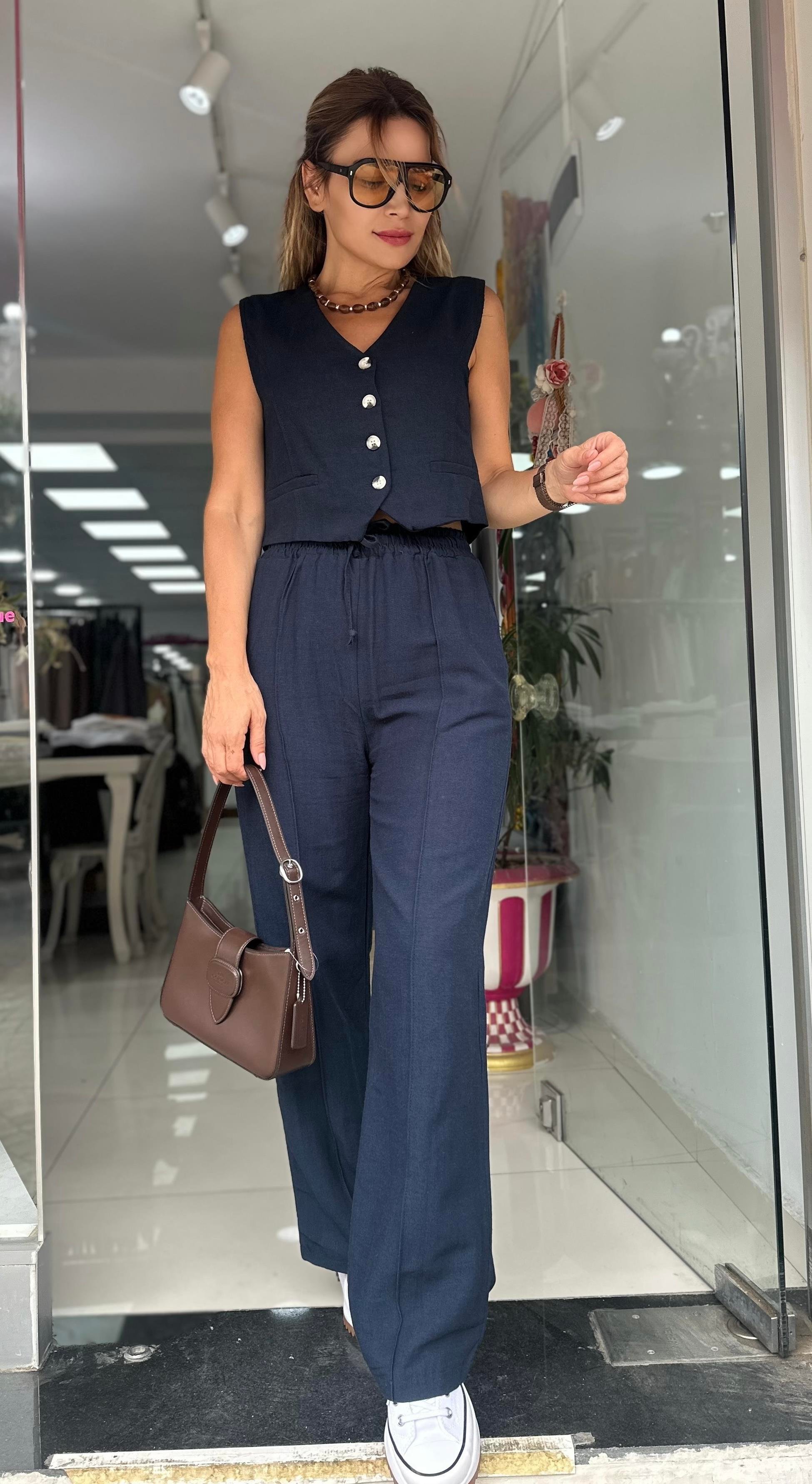 MSM Lacivert Yelekli Takım