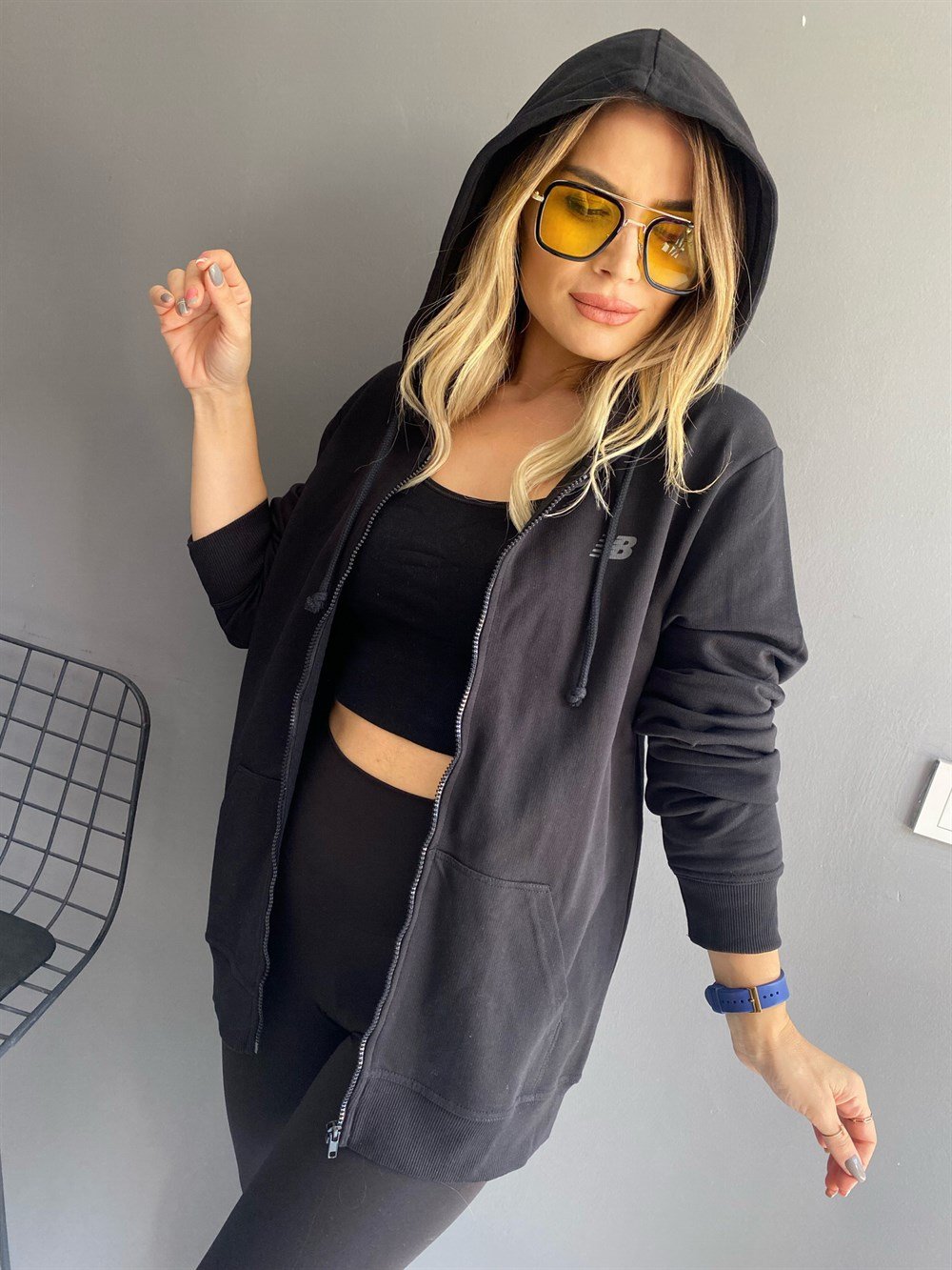 NB Siyah Fermuarlı Sweat