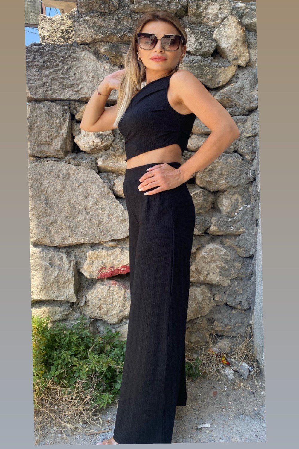 NM Siyah Pantolonlu Takım