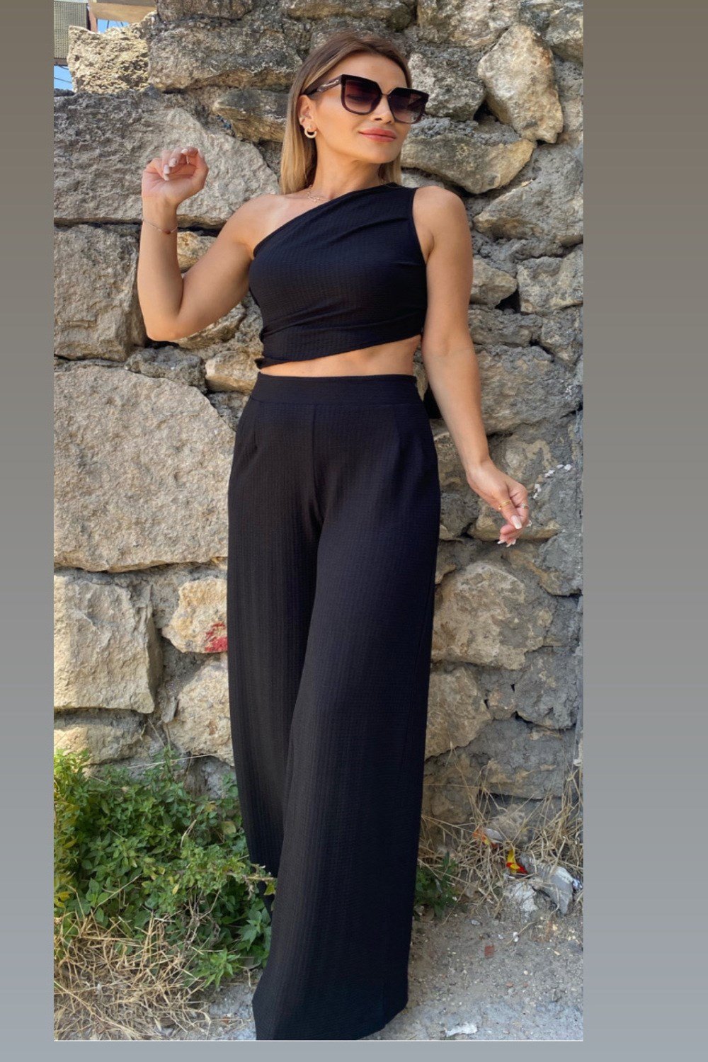 NM Siyah Pantolonlu Takım