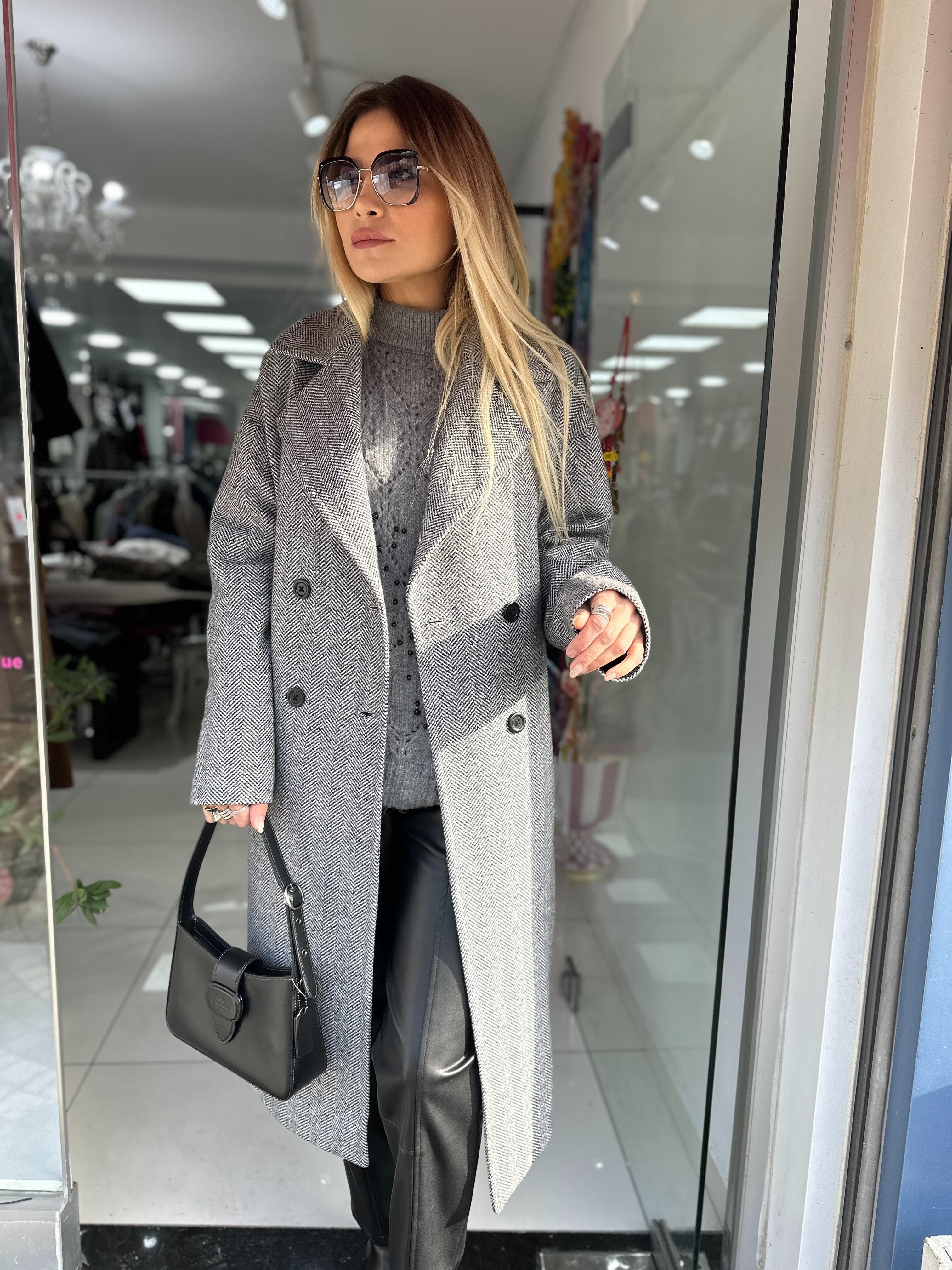 Oversize Geniş Kesim Uzun Kaban 