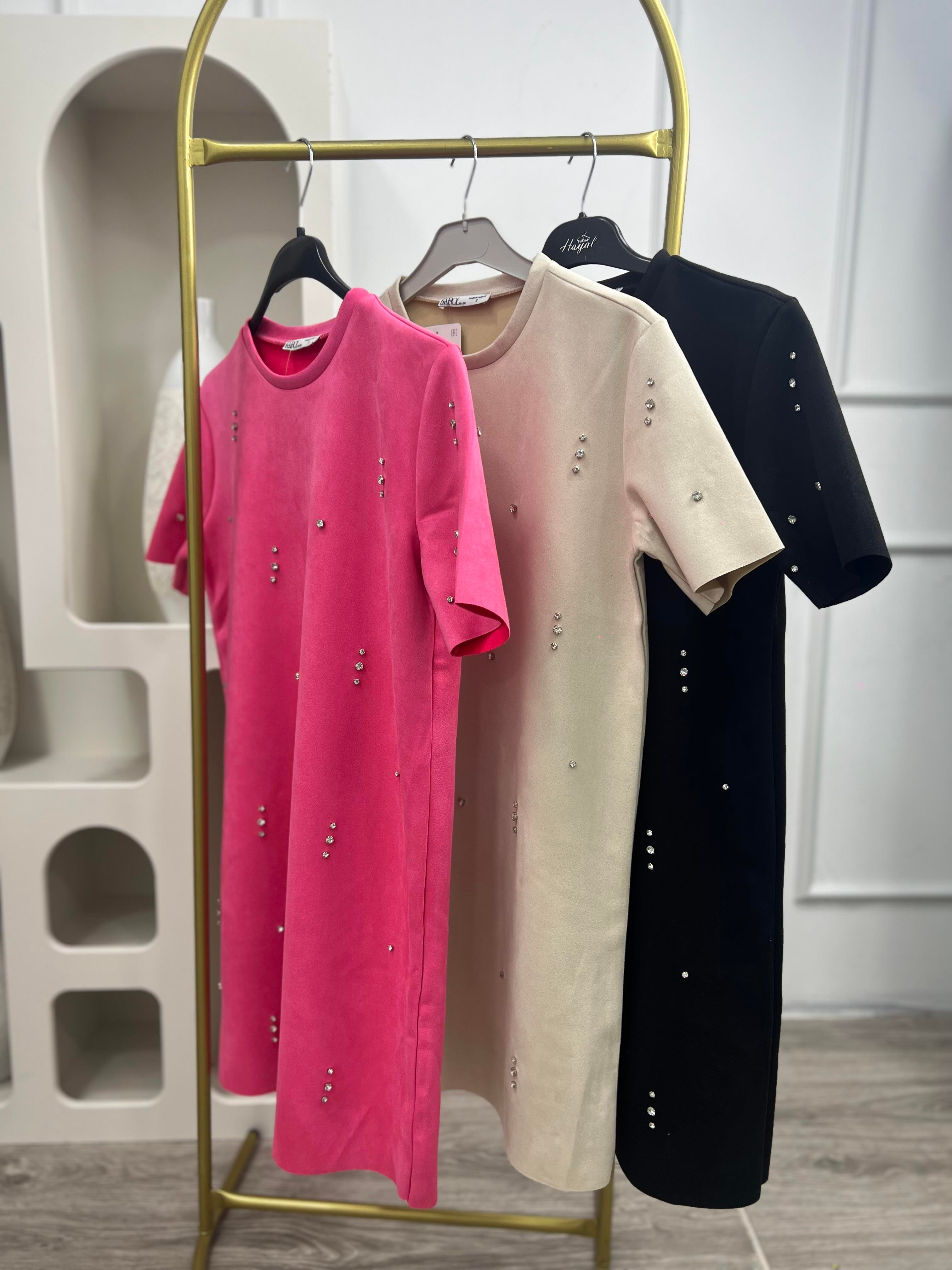 Pembe Süet Taşlı Elbise