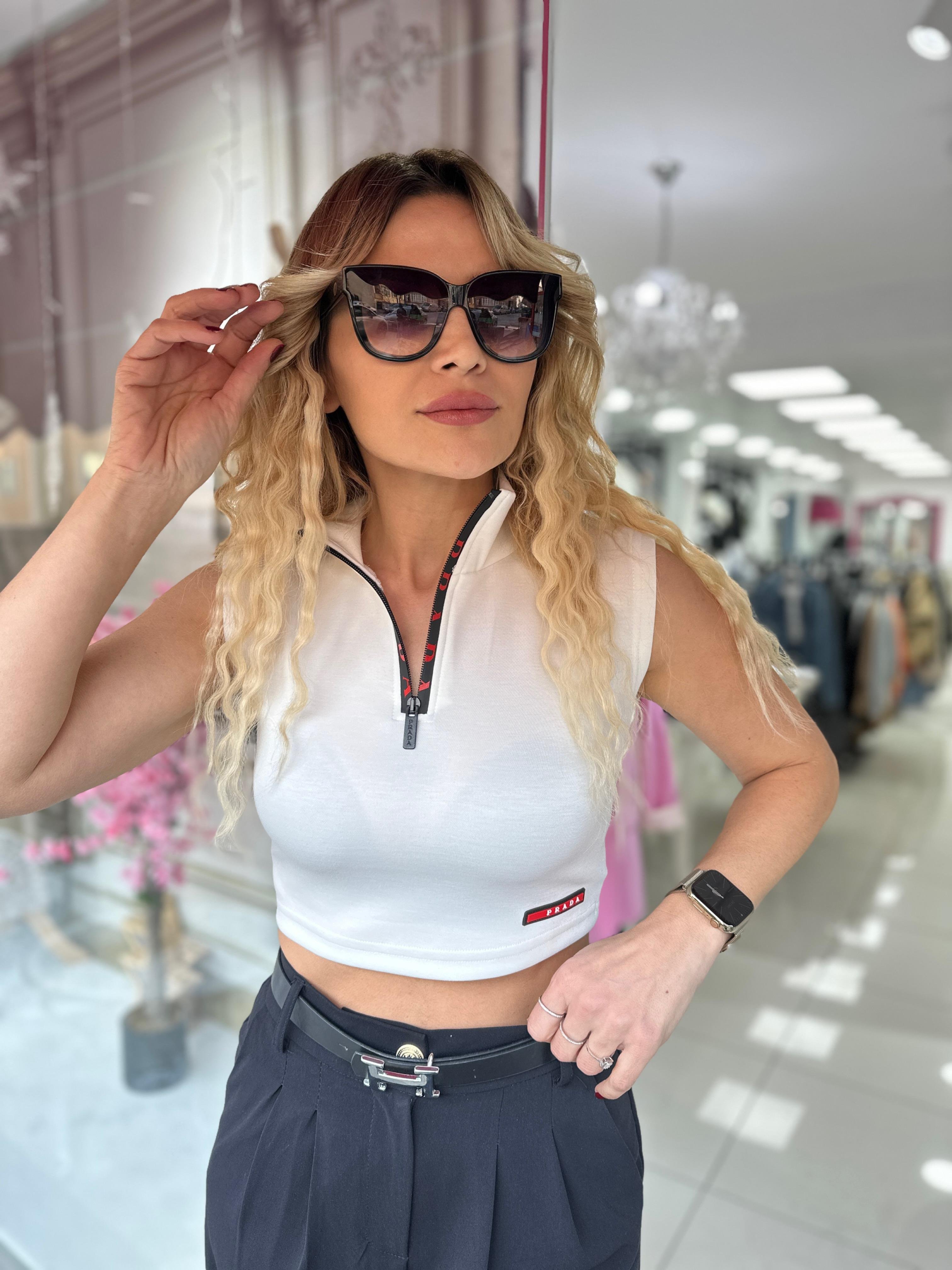 PRD Beyaz Scupa Kumaş Fermuarlı Crop