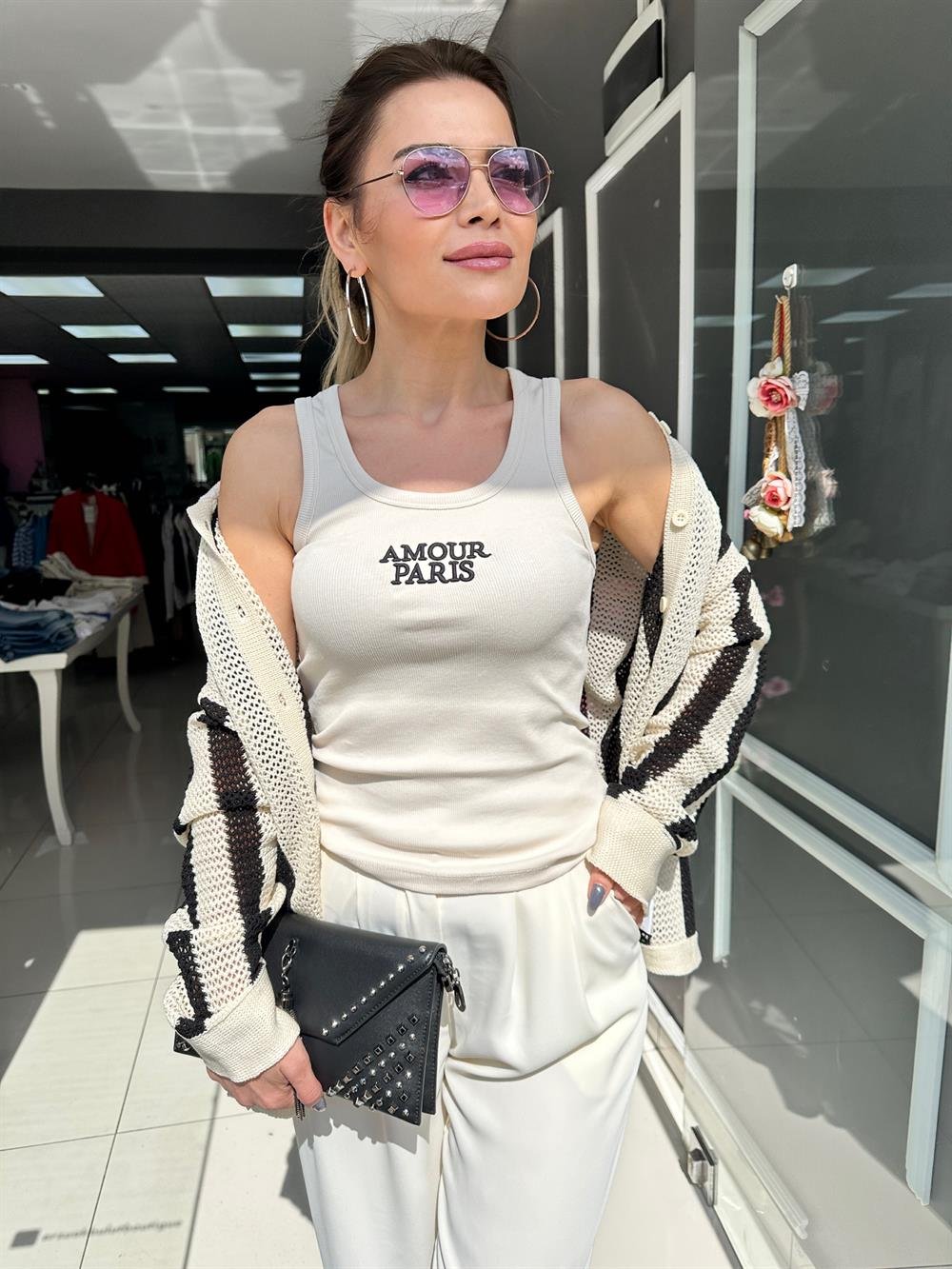 QS Bej Amour Crop 