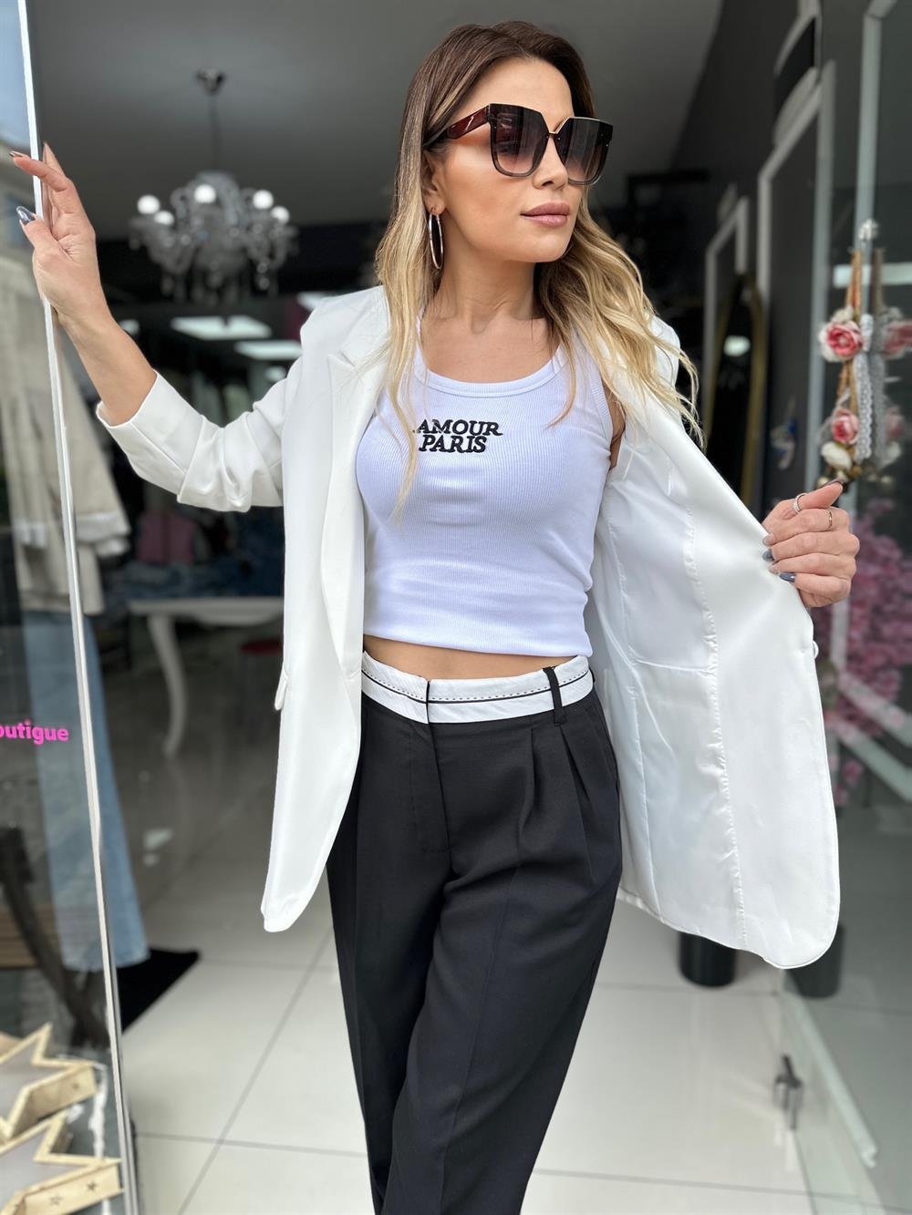 QZ Beyaz Oversize Blazer Ceket