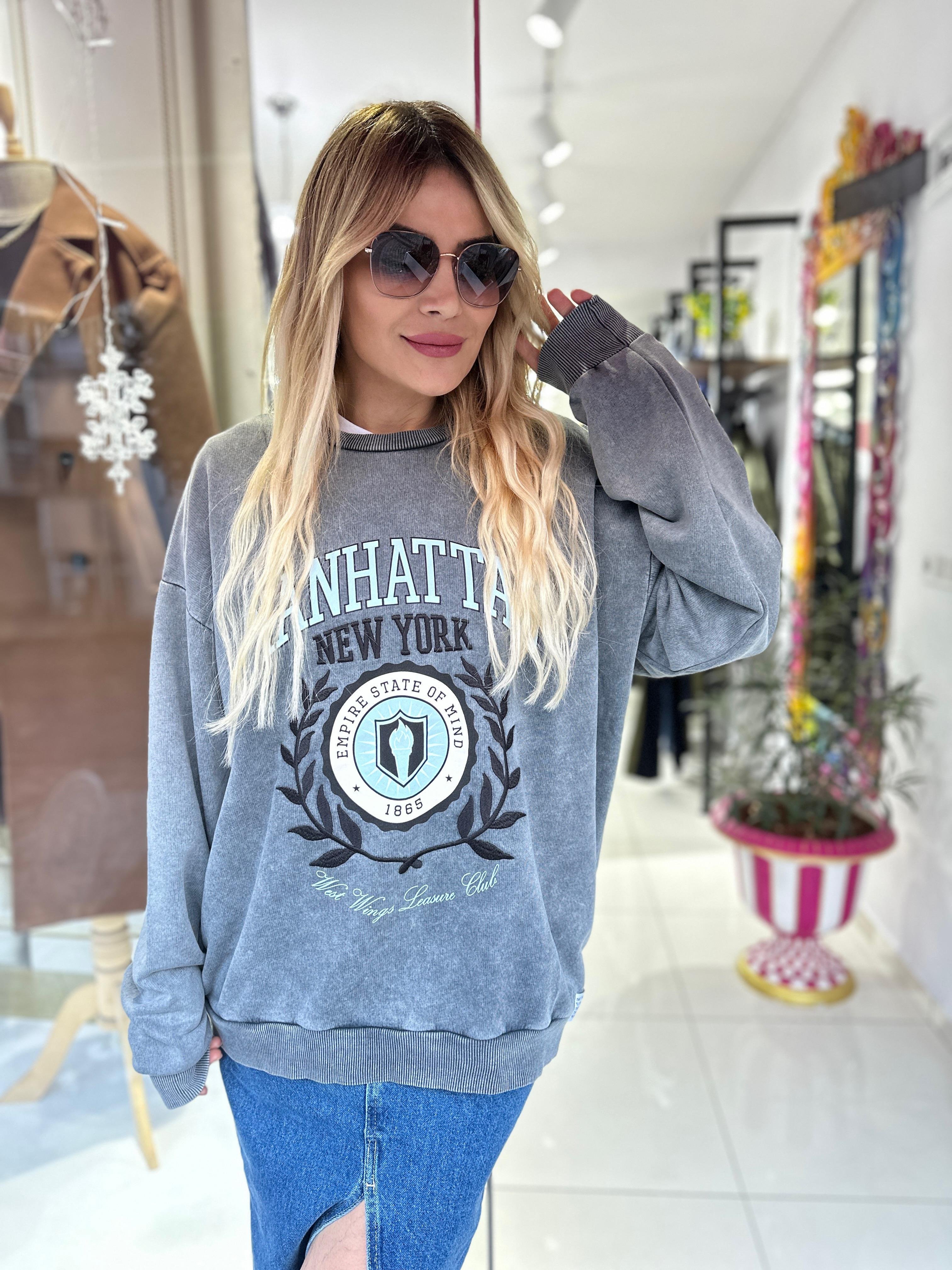 QZ Gri Nakışlı Sweat