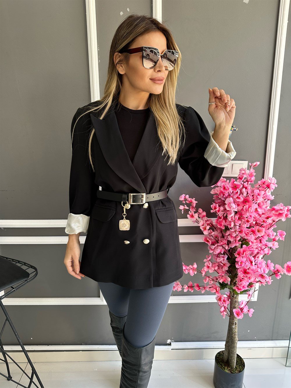 QZ Kemerli Balon Kol Blazer