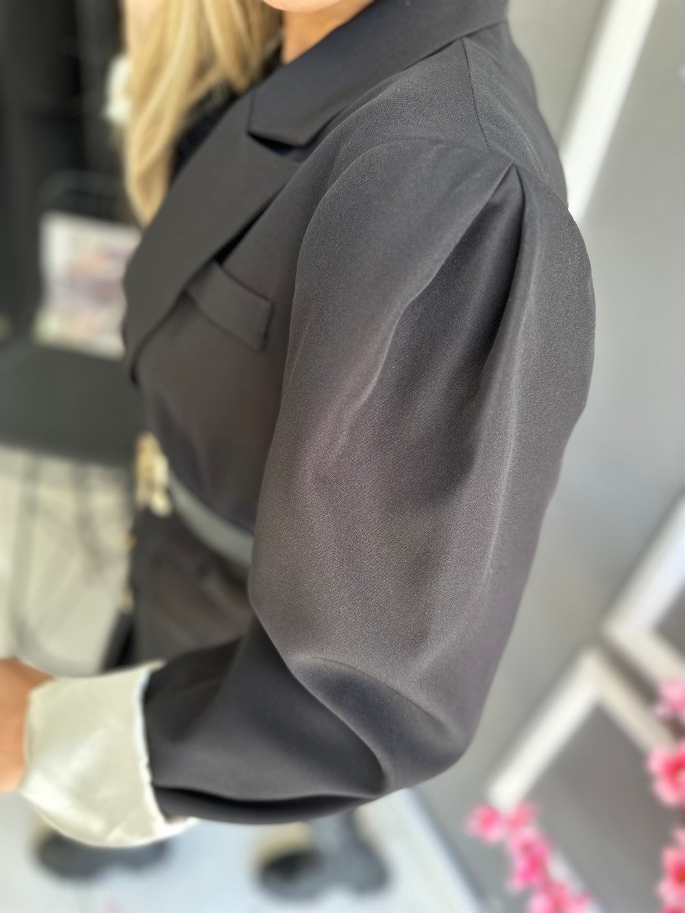 QZ Kemerli Balon Kol Blazer