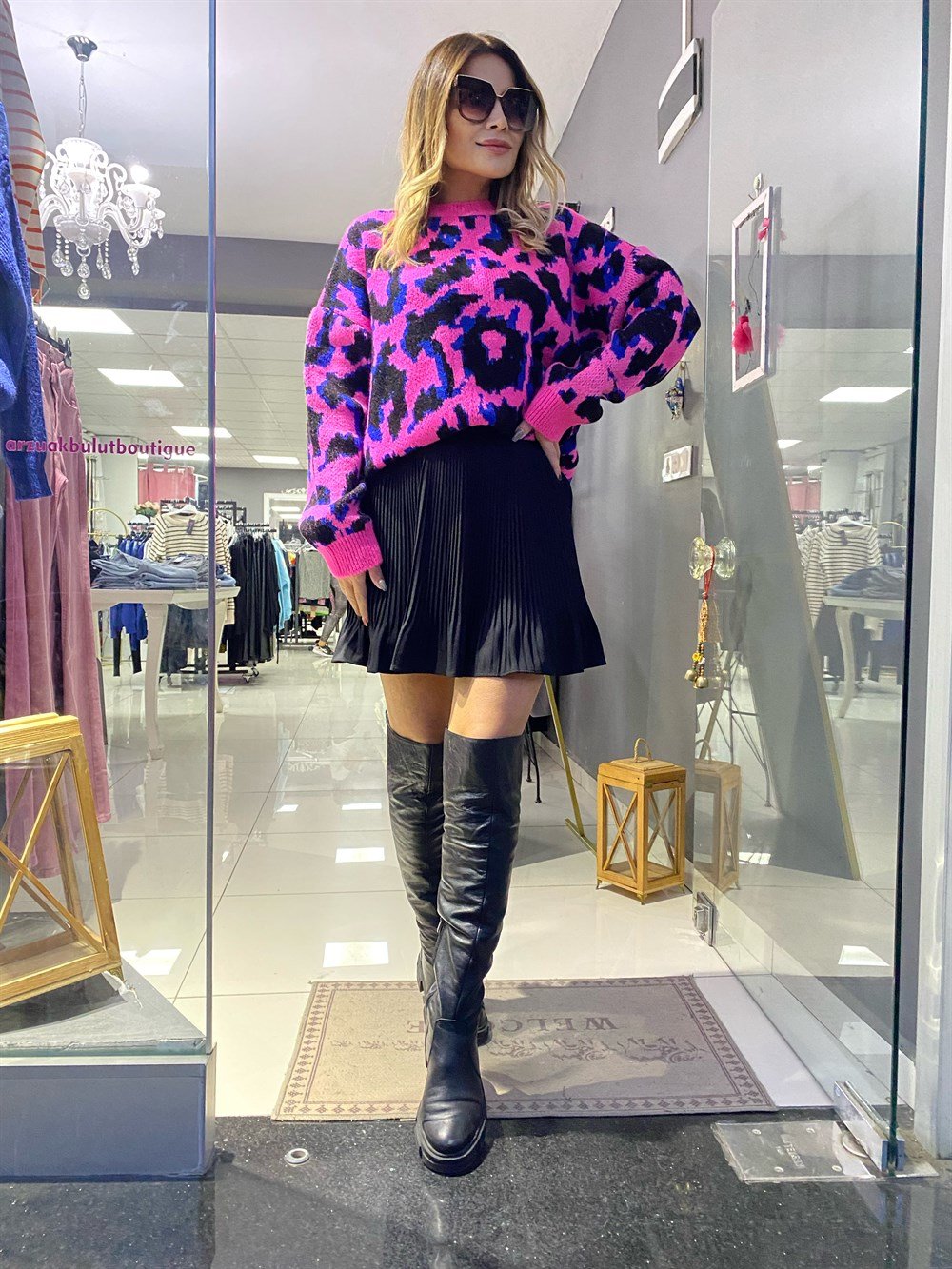 QZ Siyah İçi Şortlu Etek