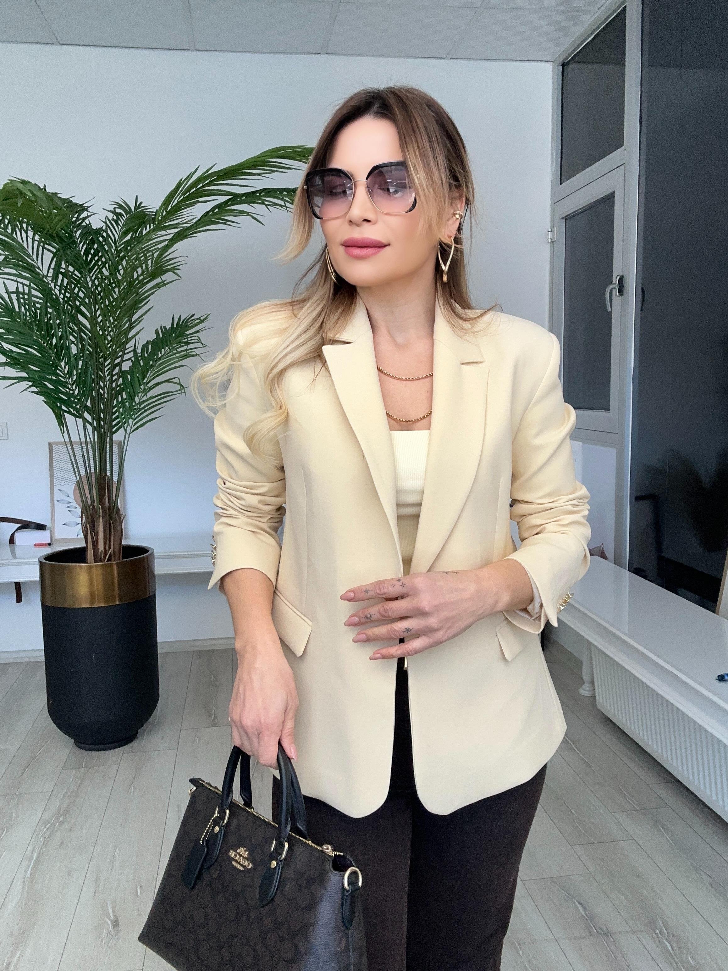 Sarı Vücuda Oturan Blazer 