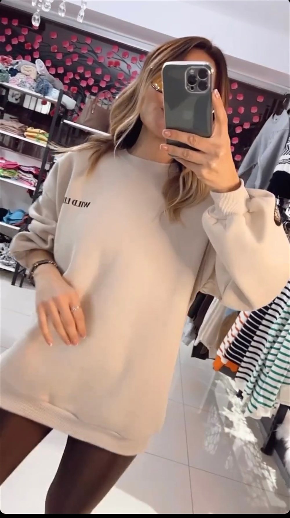 Sırt Leopar Nakış Sweat