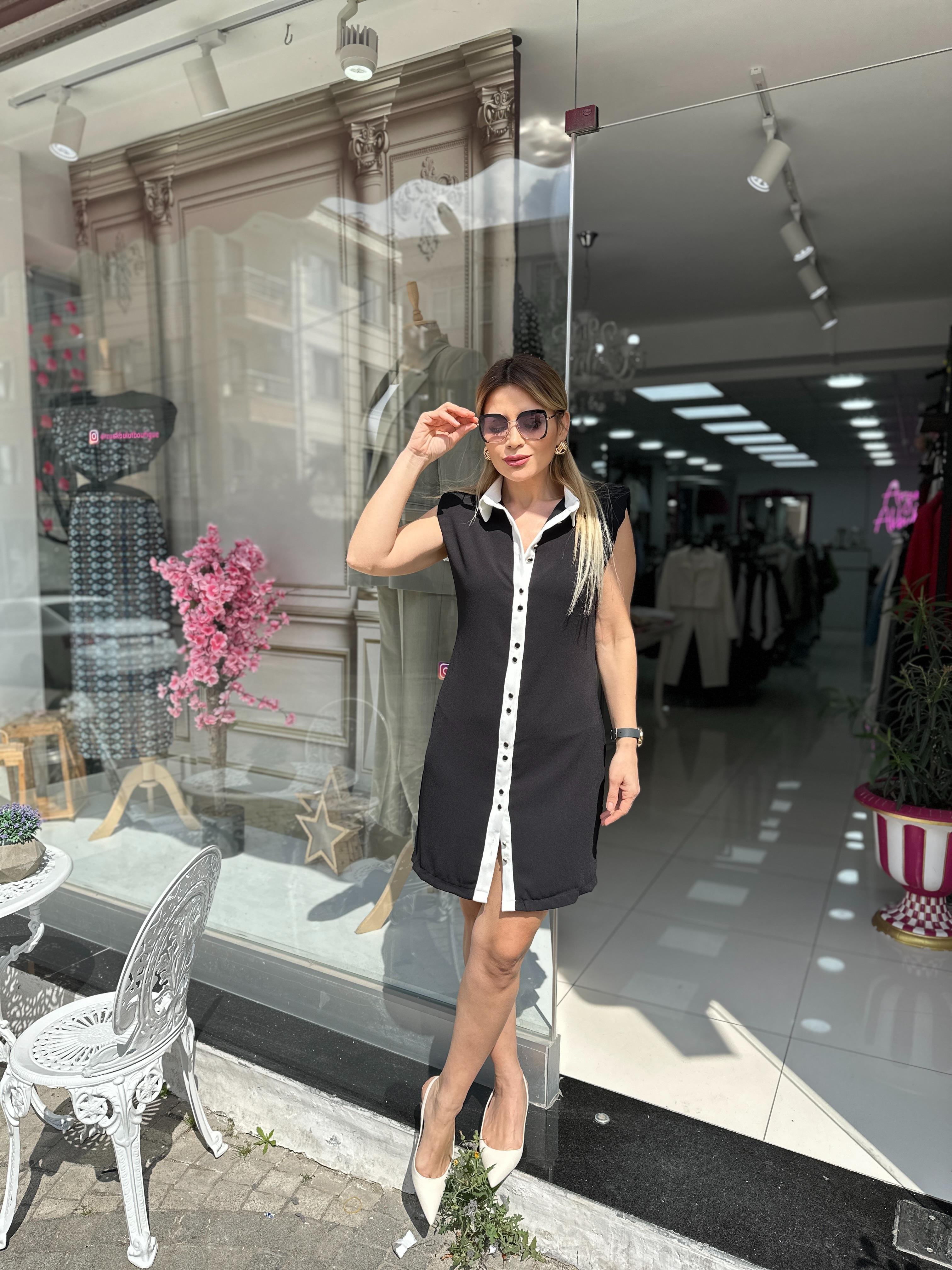 Siyah Garnili Elbise 