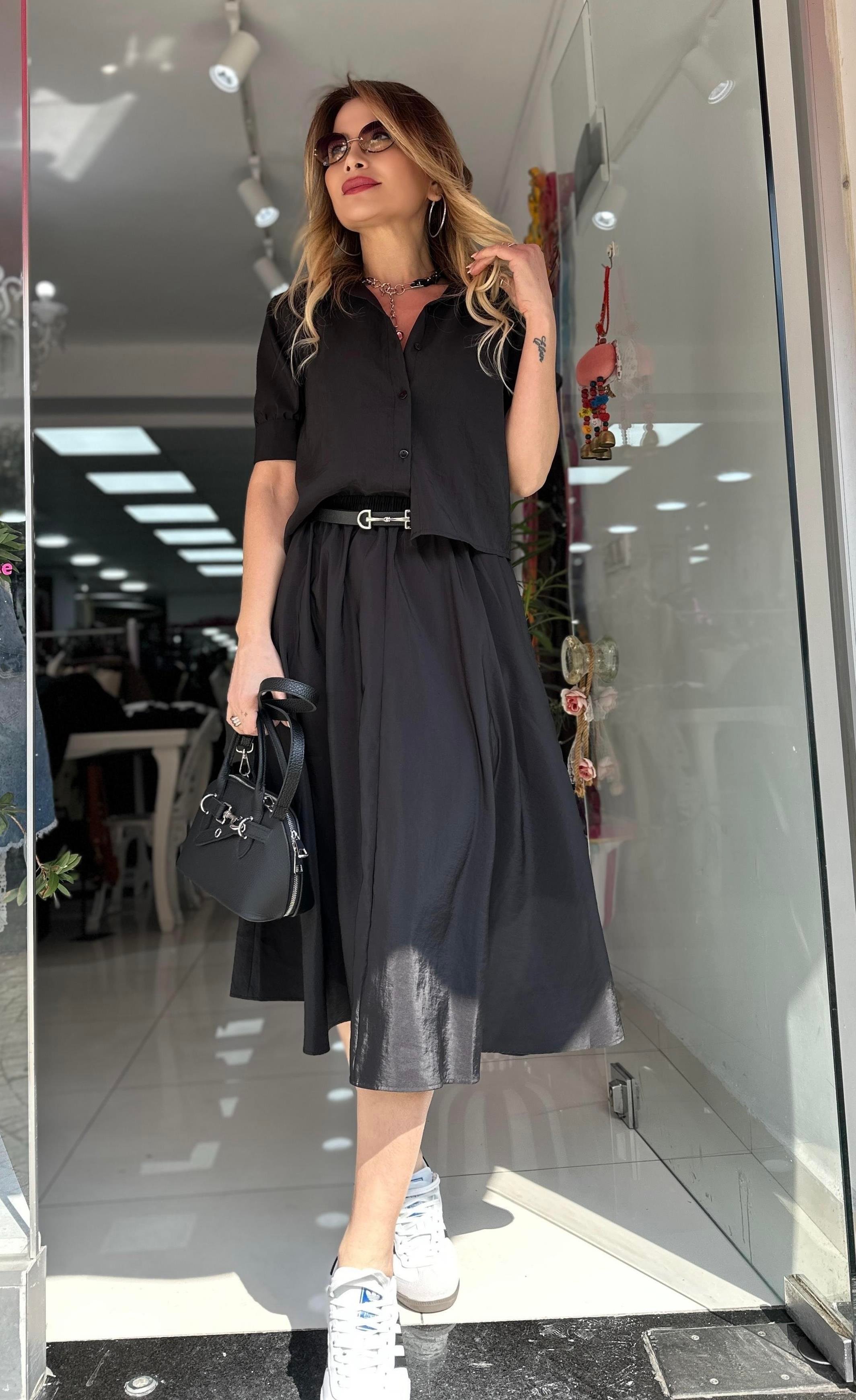 Siyah Gömlek Etek Takım