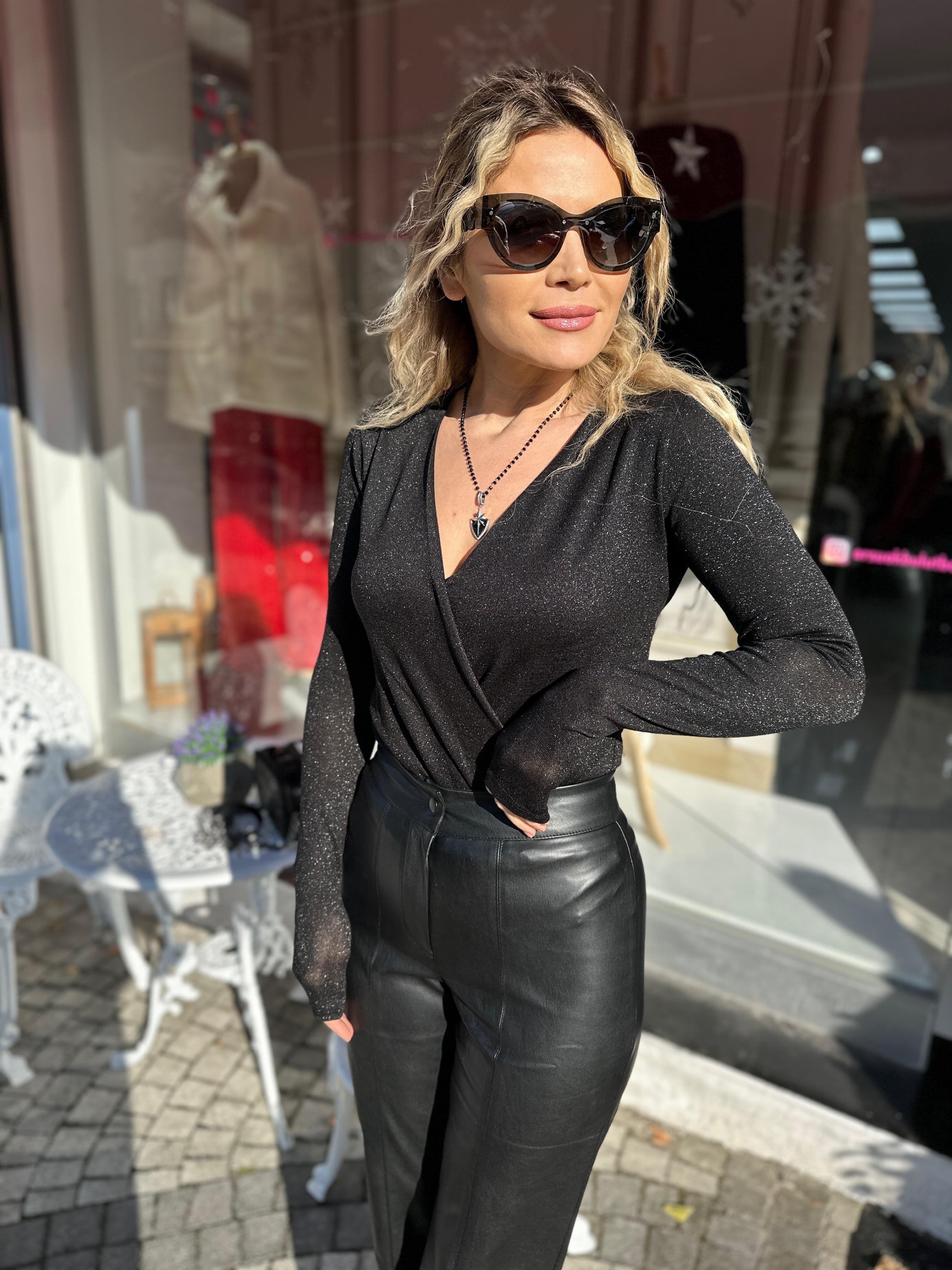 Siyah Simli Bodysuit