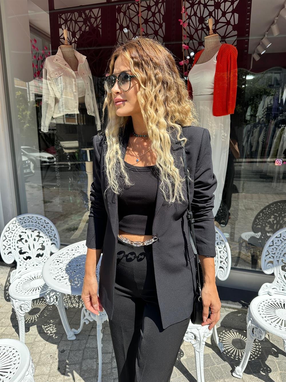 Siyah Slim Ön Aksesuar Blazer Ceket