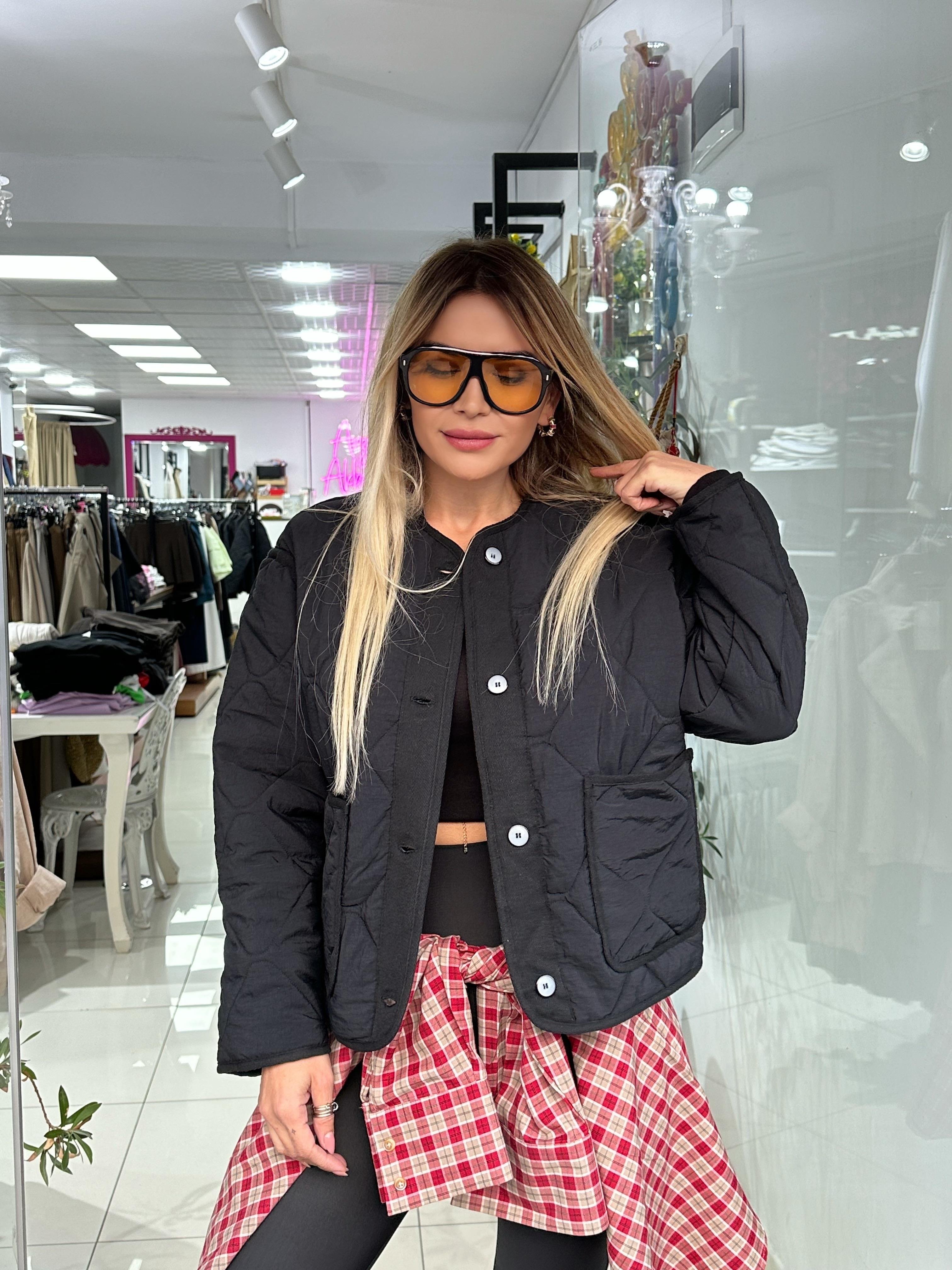 Siyah Yama Cepli Şişme Mont