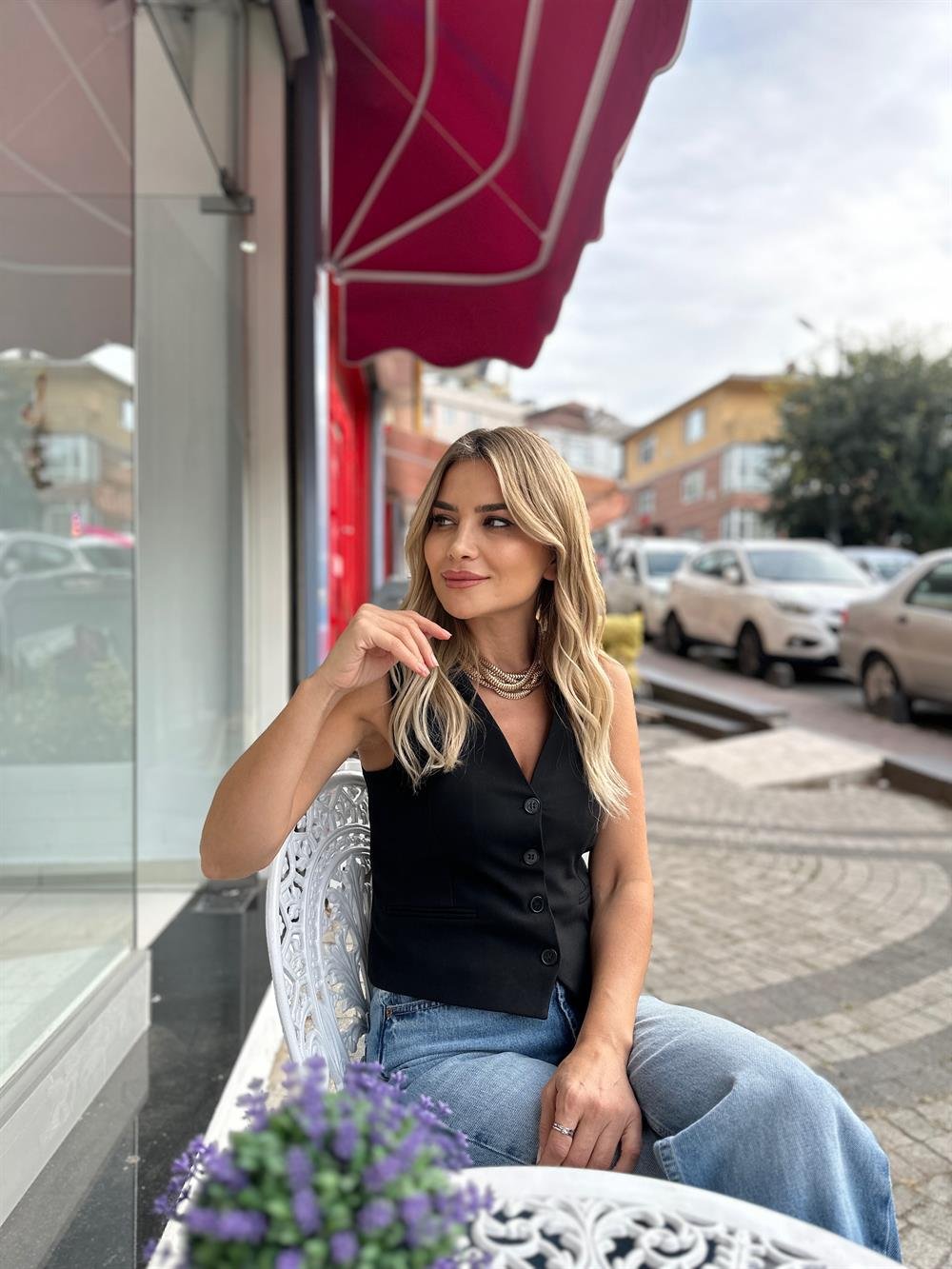 Siyah Yelek 