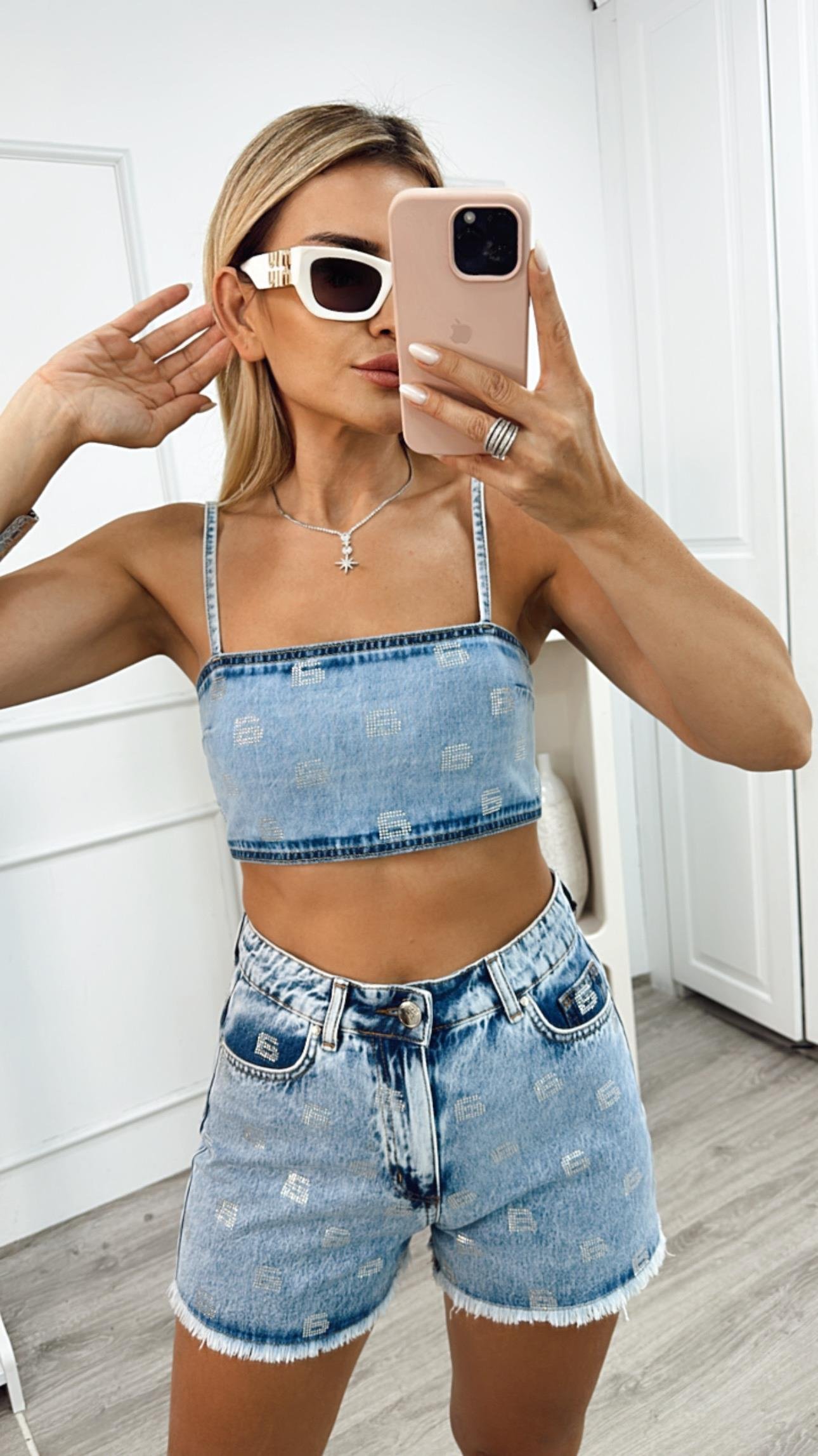 Taş Detaylı Jean Crop