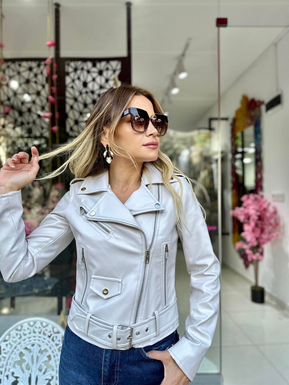 Taş Fermuar Detaylı Deri Ceket