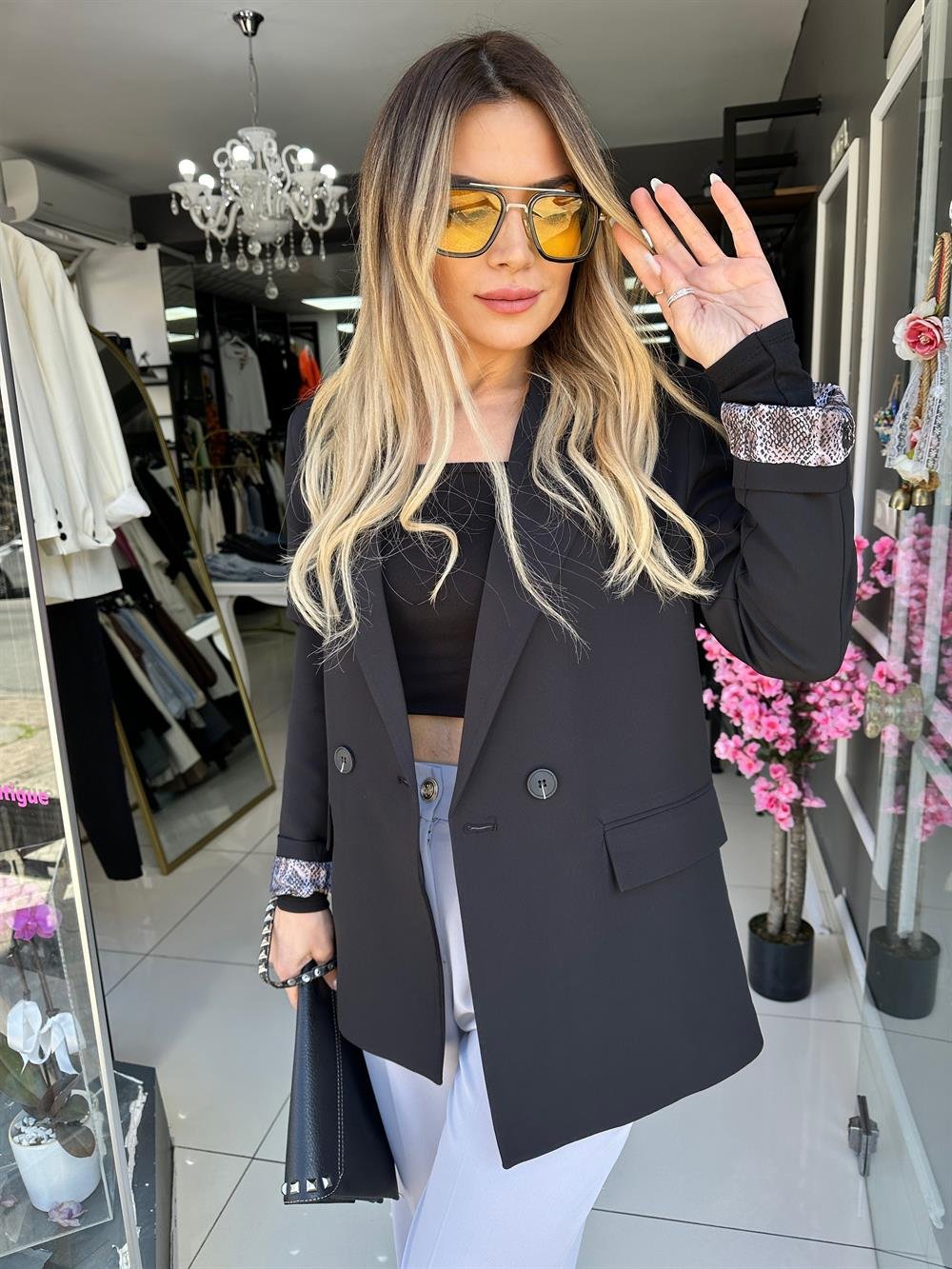 WM Siyah Çift Düğme Detay Blazer Ceket