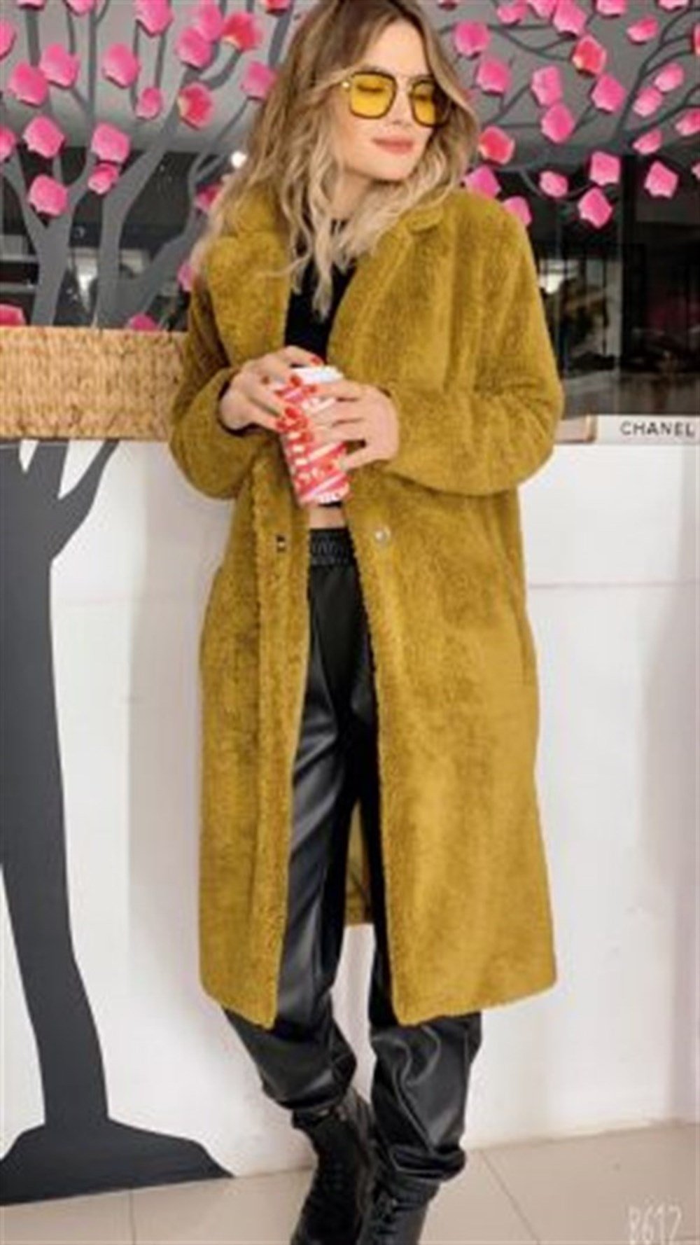 YAĞYEŞİLİ TEK DÜĞME PELUŞ MONT