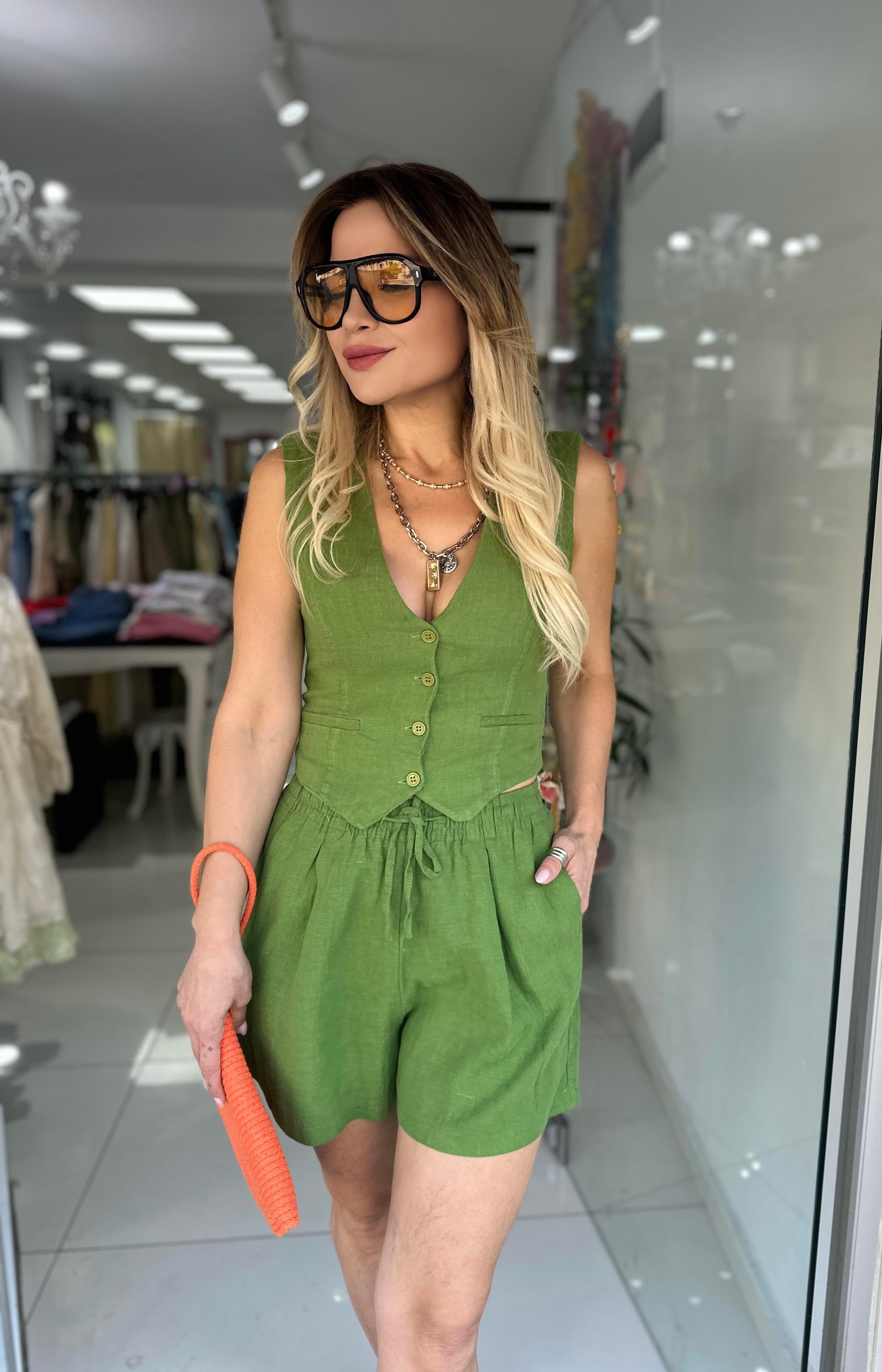 Yeşil Keten Şort 