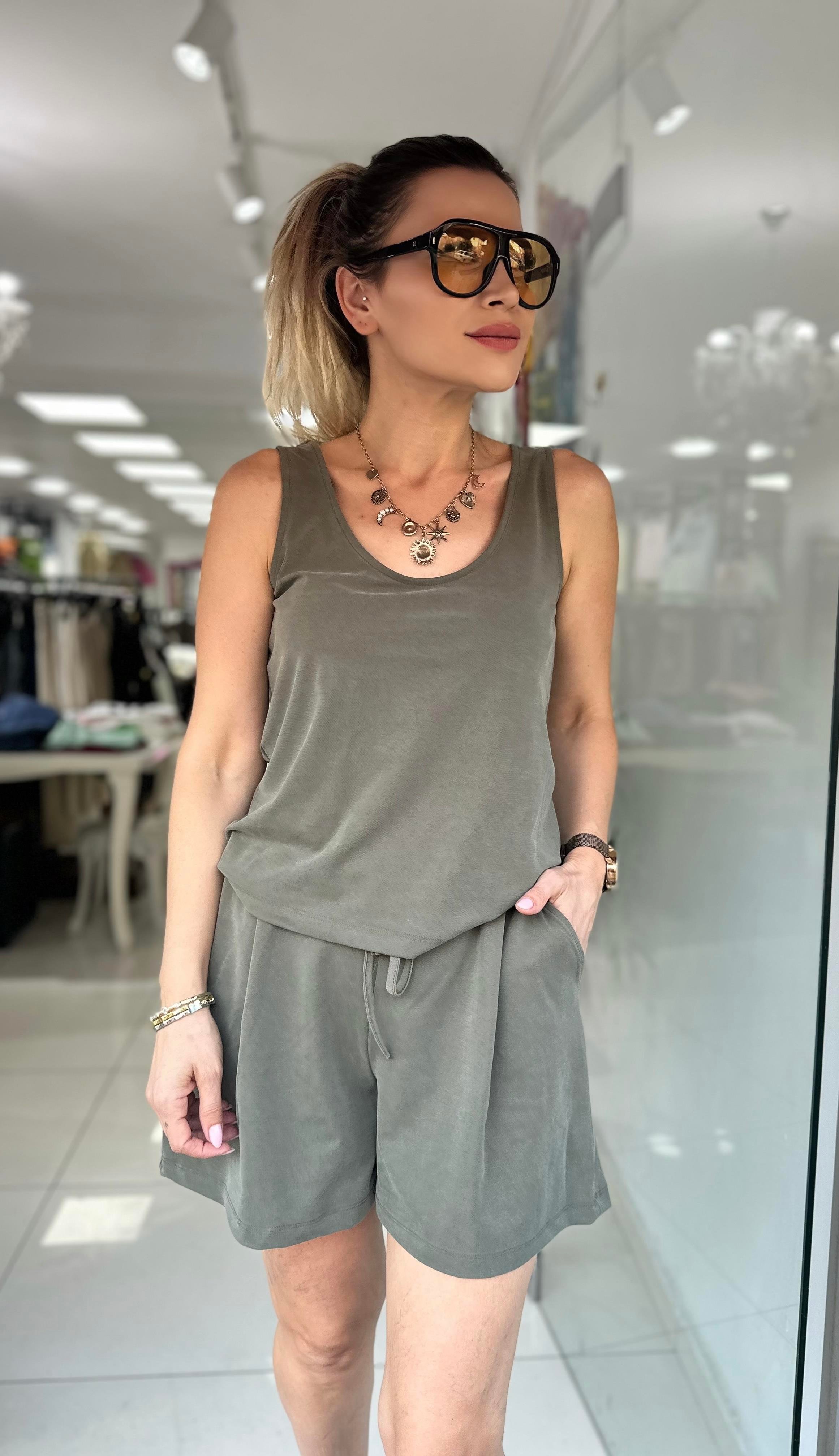 Yeşil Modal Şortlu Takım 