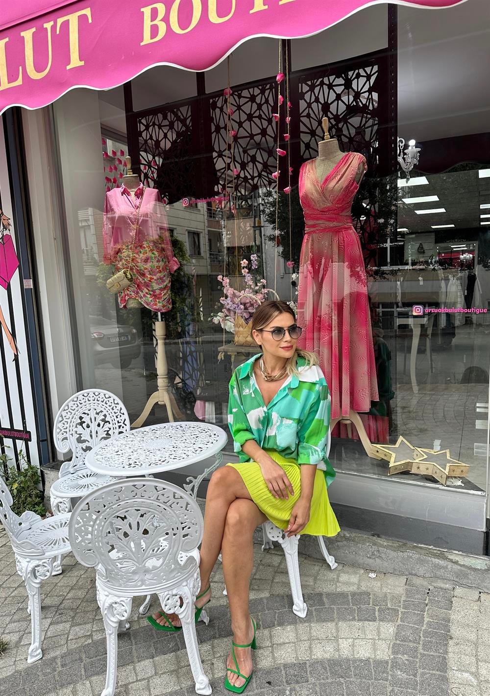 Yeşil Pileli Şortlu Etek 