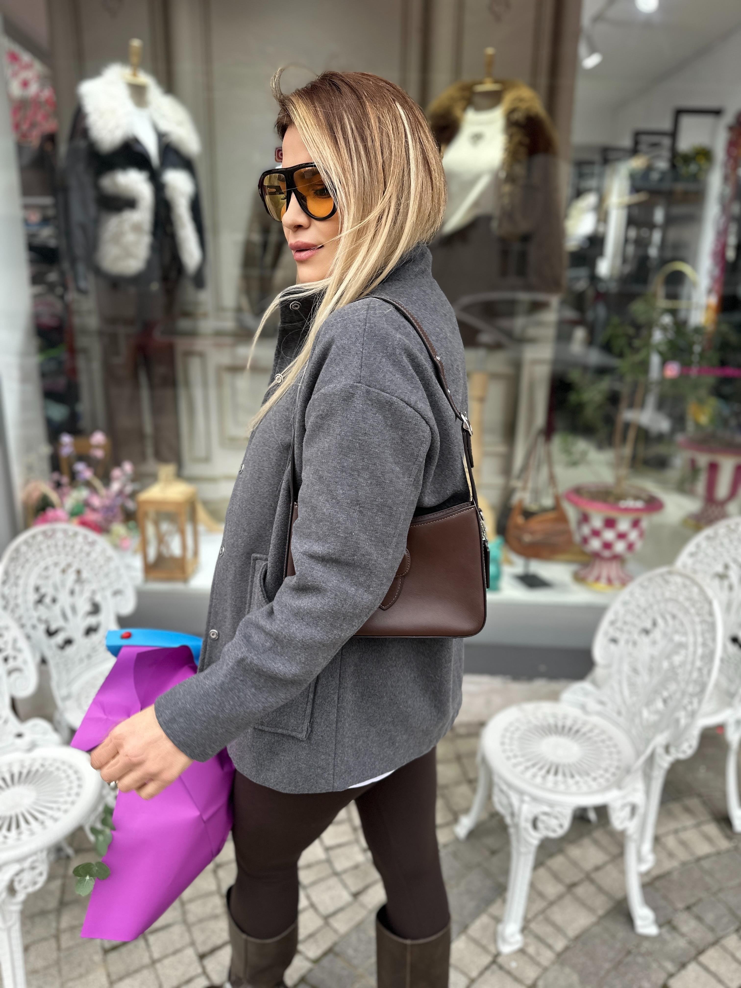 ZR Gri Astarlı Kaşe Ceket 