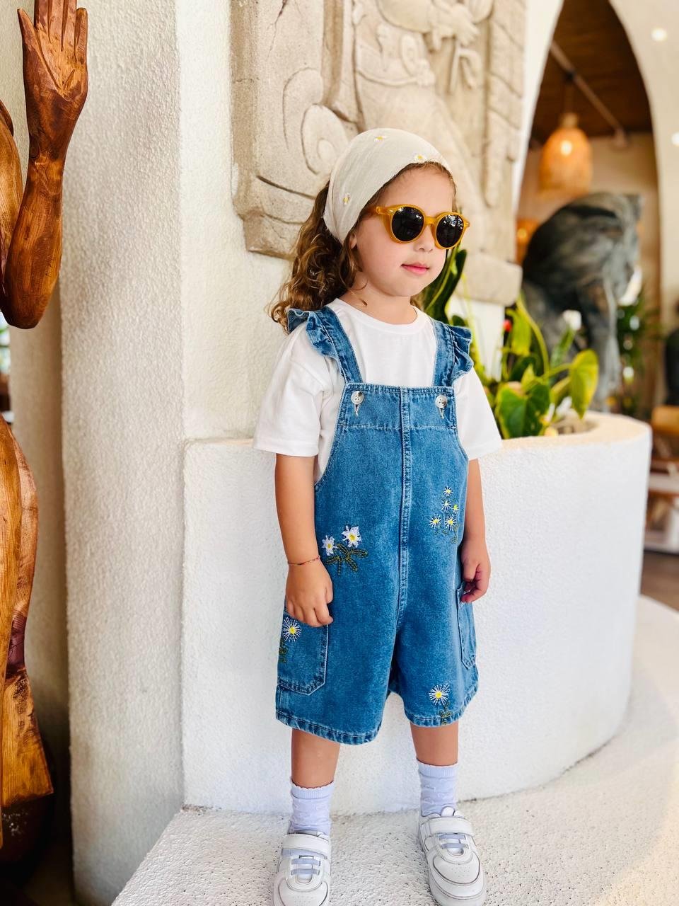 ÇİÇEK NAKIŞLI ŞORTLU DENİM SALOPET