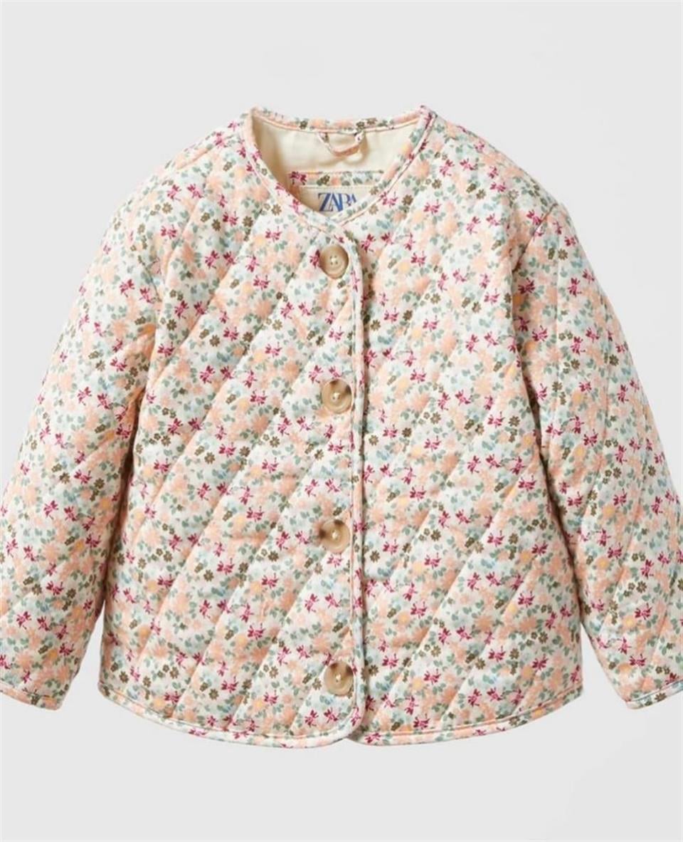 Çiçekli Kapitone Ceket