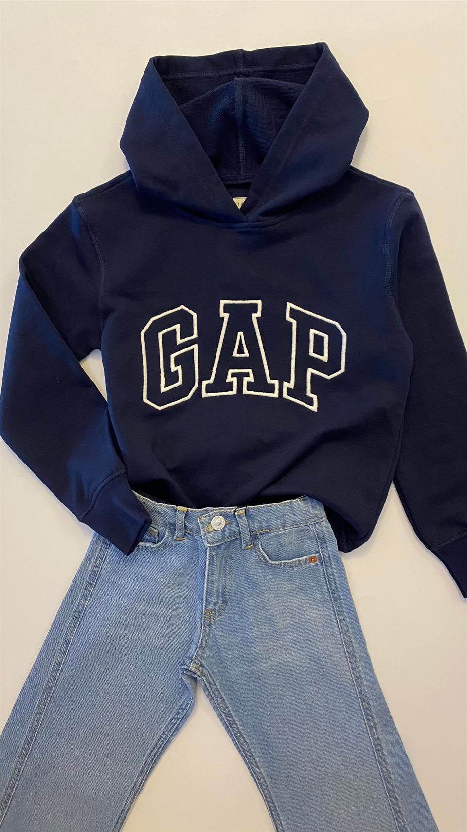 Gap Sweatshirt