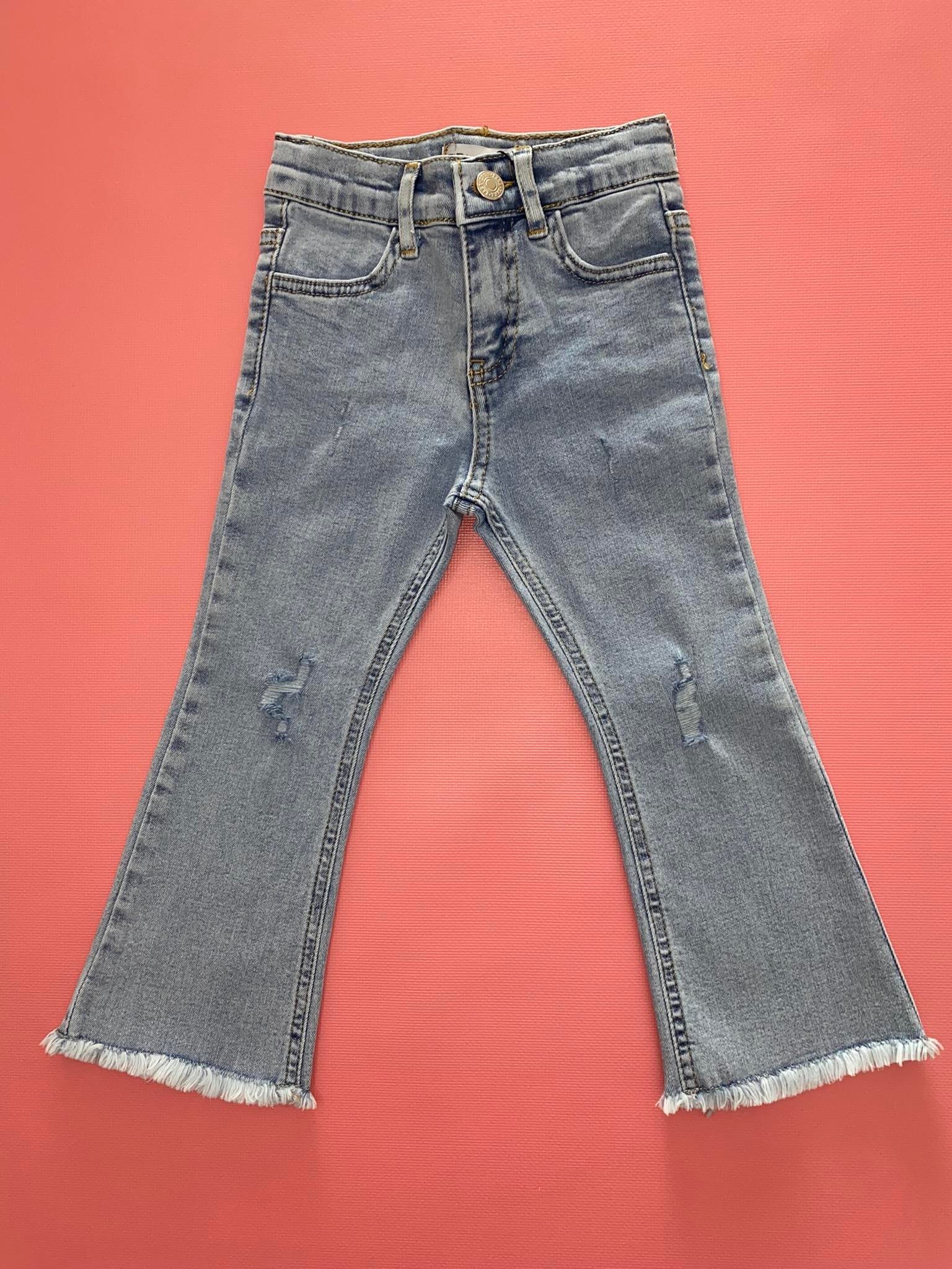 Paça Detaylı İspanyol Jean