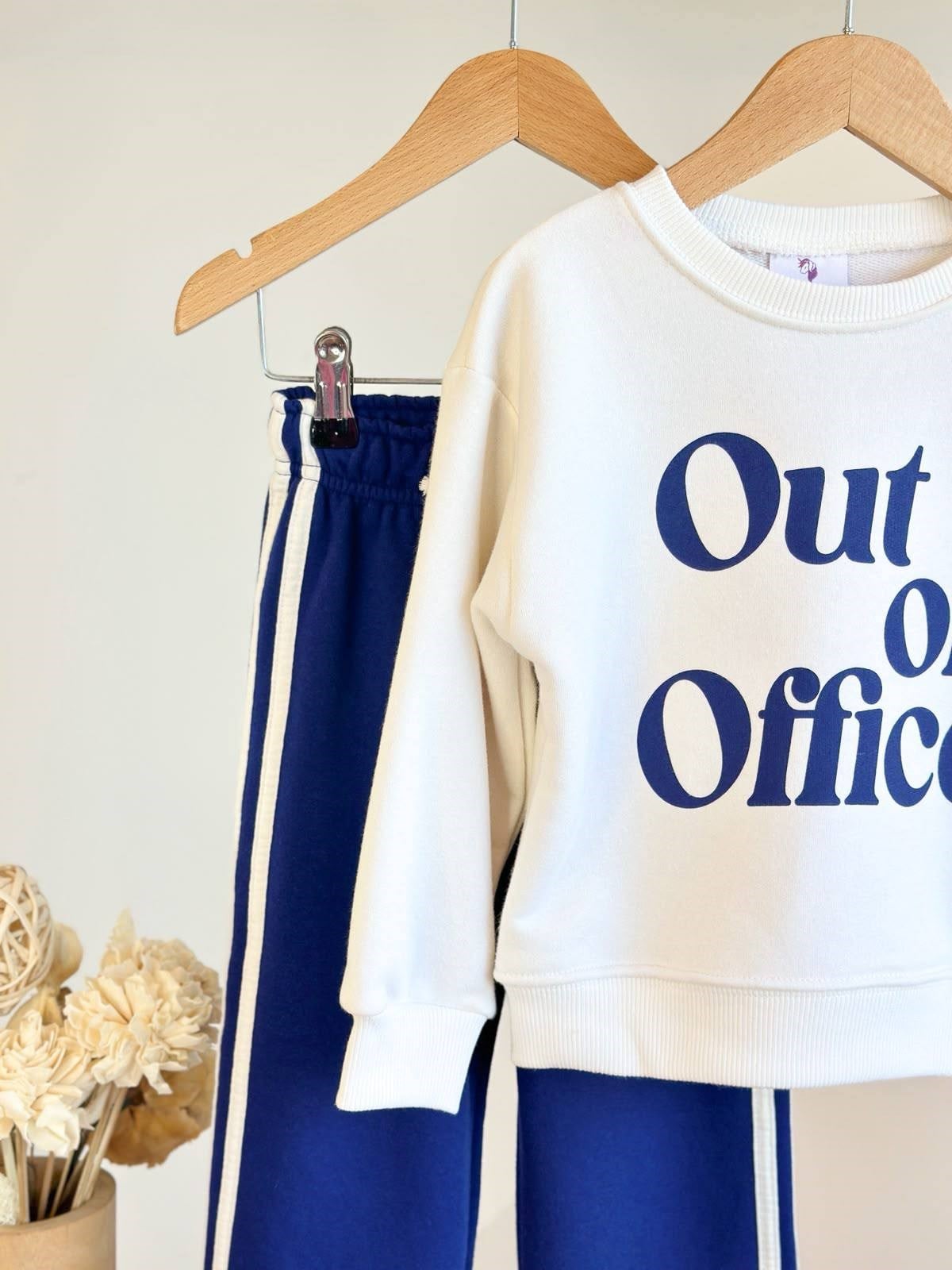 UNICORN OUT OF OFFICE TAKIM