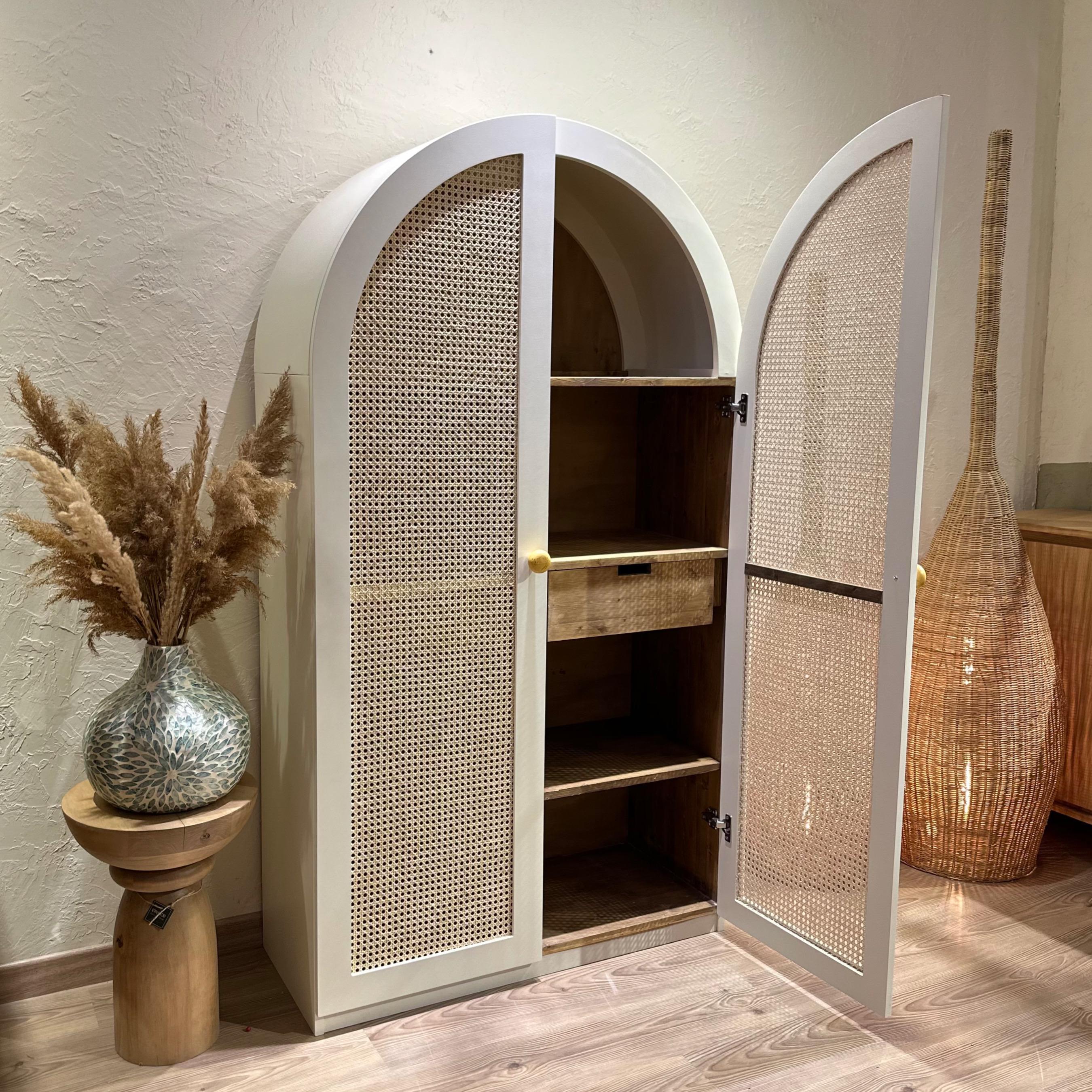 Etiwood Dome BüfeEtiwood Dome BüfeAhşap Konsol Takımları Etiwood Dome Büfe