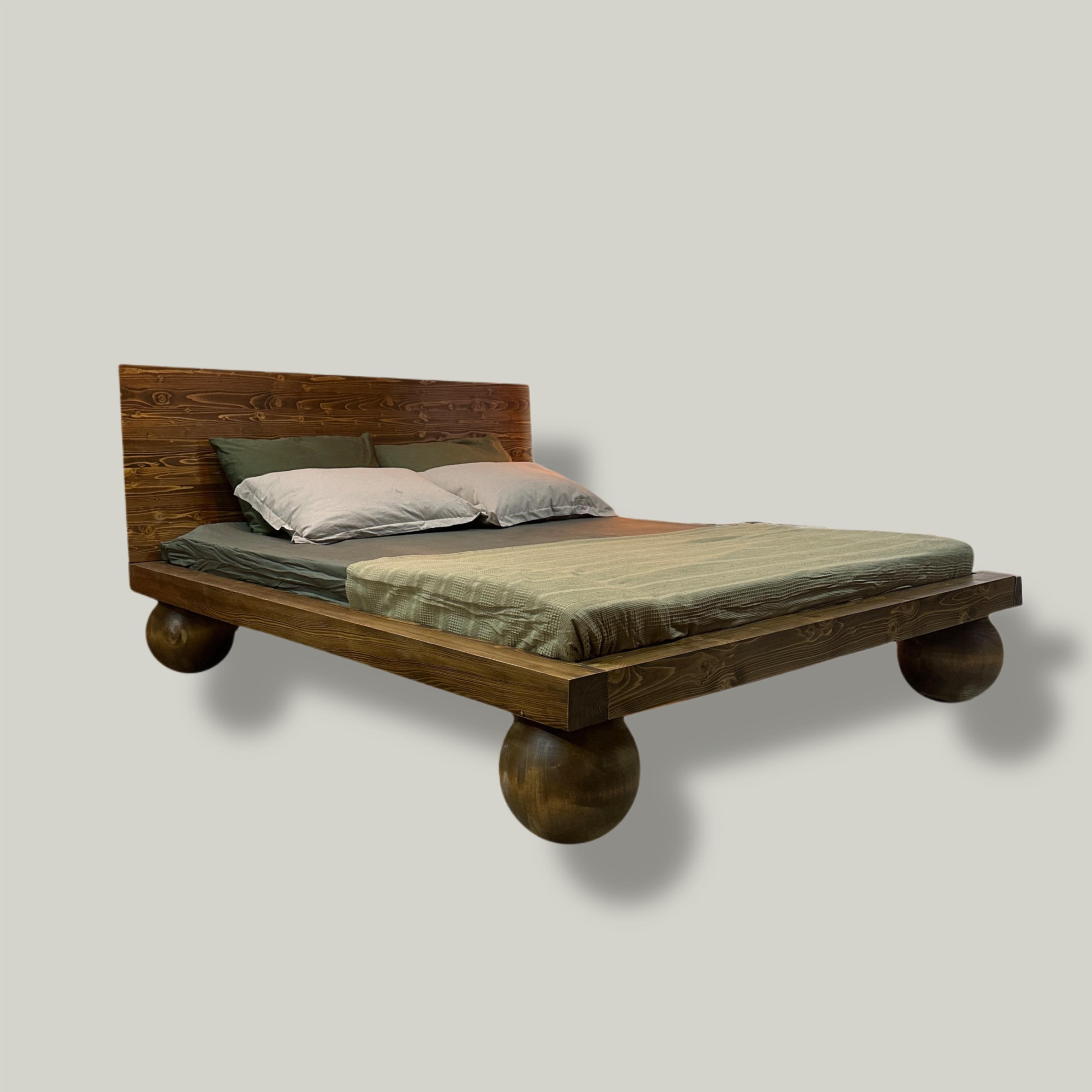 Etiwood Globe KaryolaEtiwood Globe KaryolaYatak OdasıEtiwood Globe Karyola