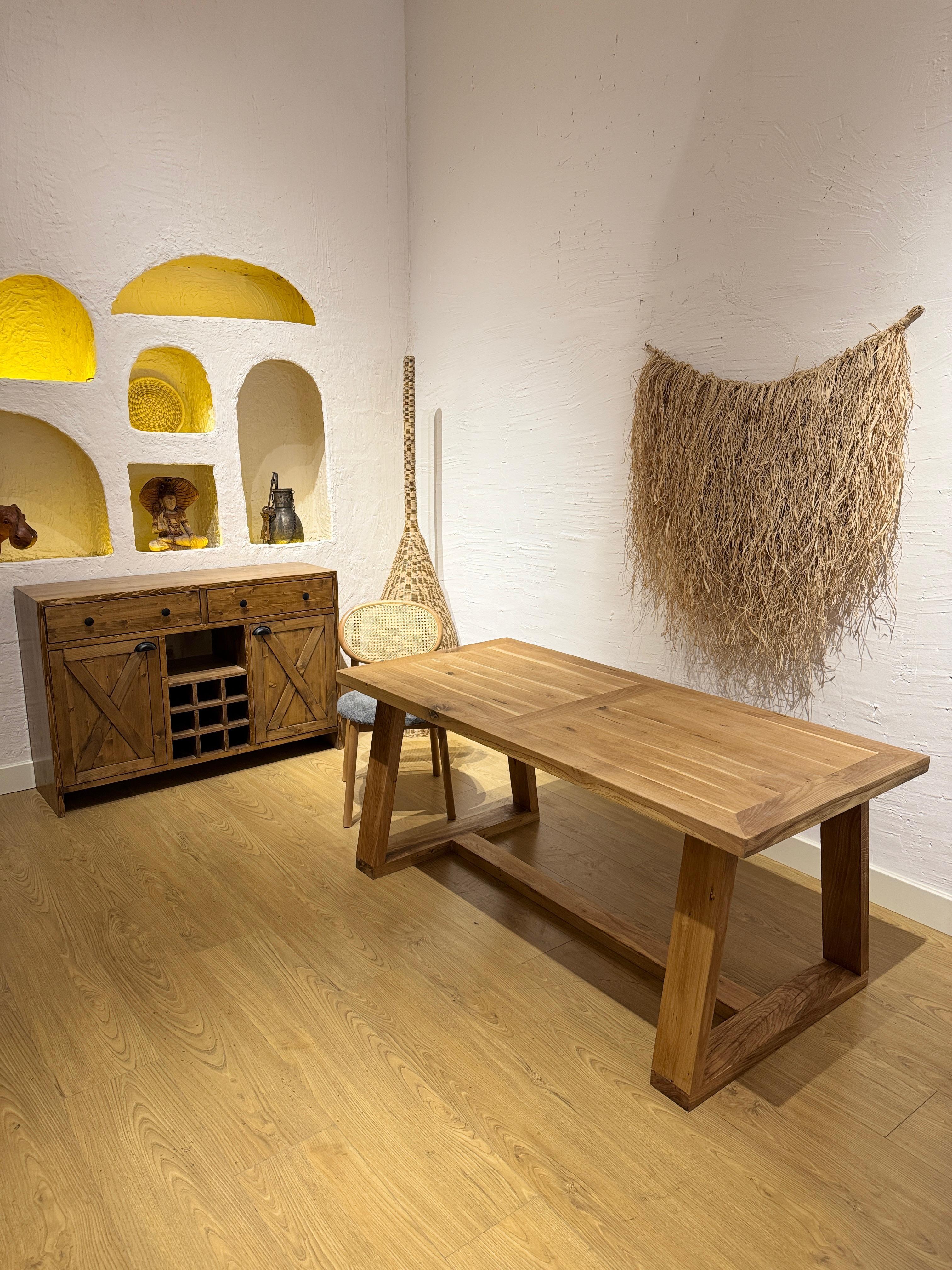 Etiwood Rustic Meşe MasaEtiwood Rustic Meşe MasaMasalarEtiwood Rustic Meşe Masa