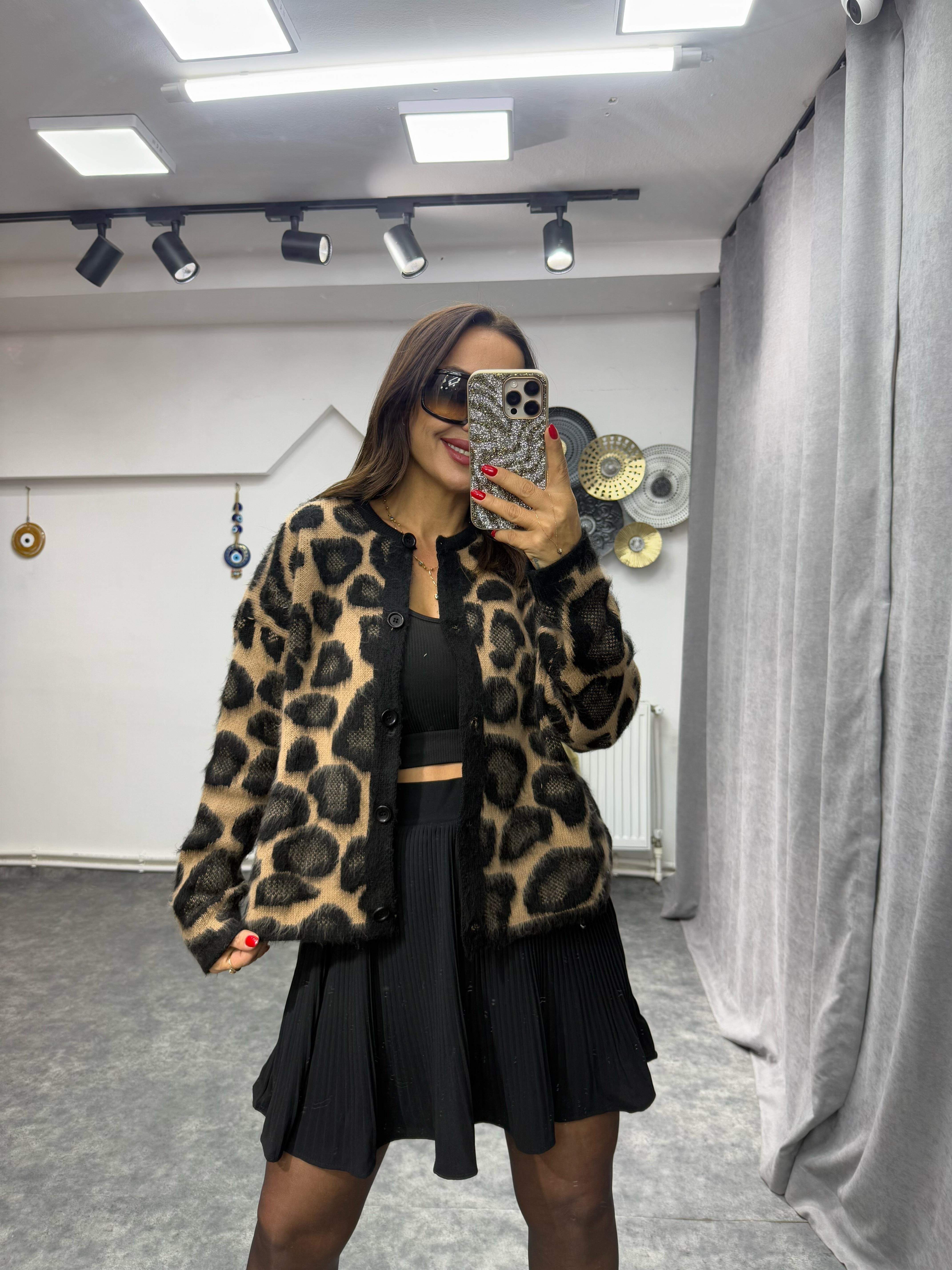 Pelit Kahve Leopar Desenli  Hırka No Sıfır 8