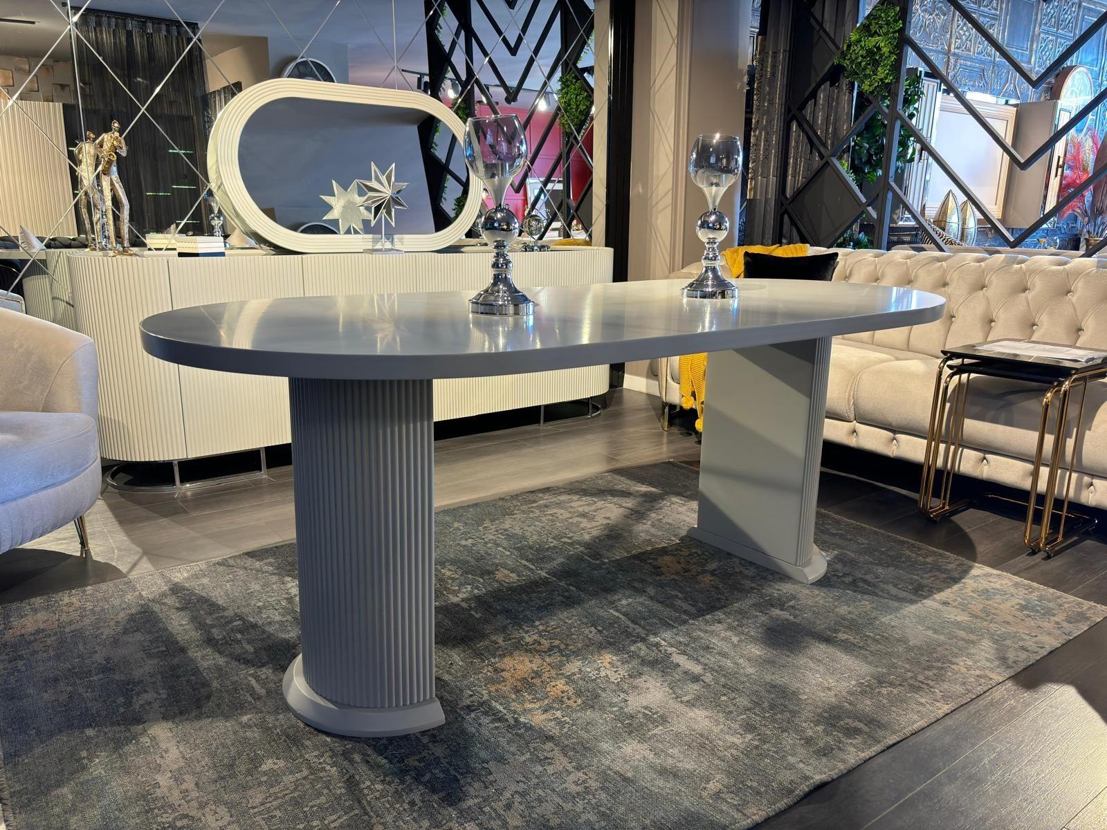 Bambu Dining Room Set