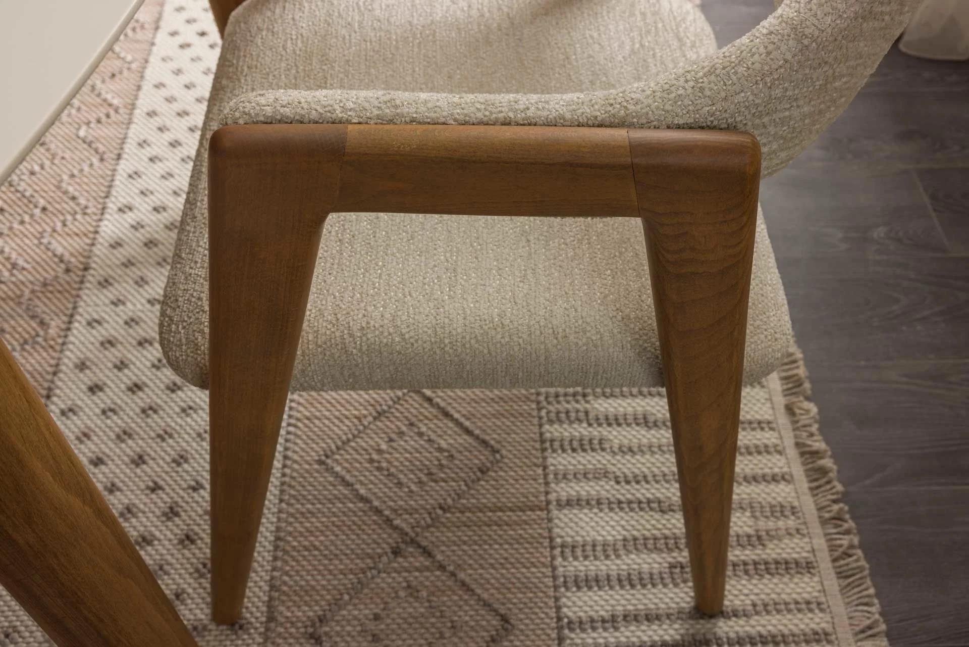 Cara Dining Room Set