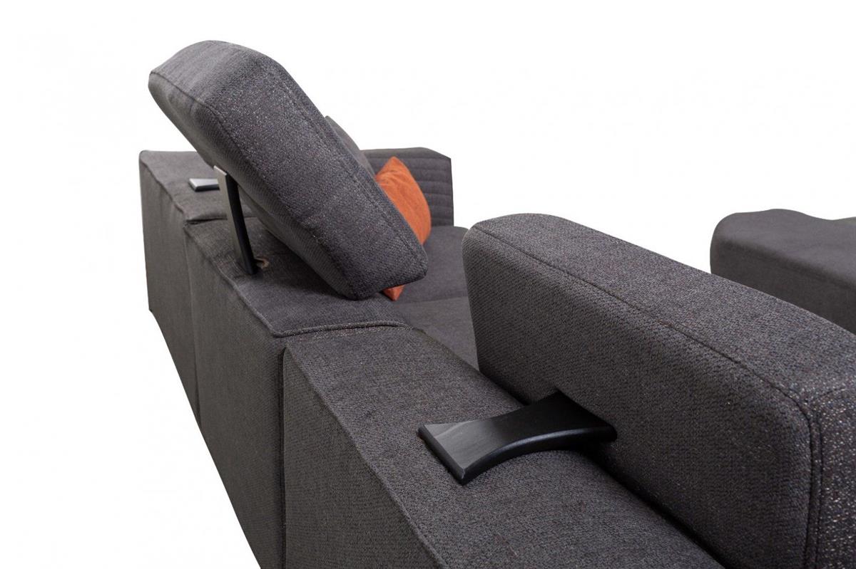 Jarreau Sectional Set