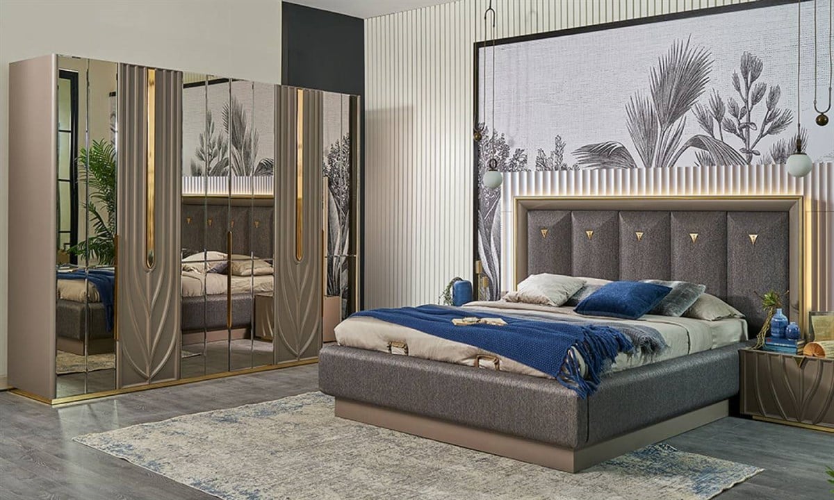 Quintessential Bed Room Set