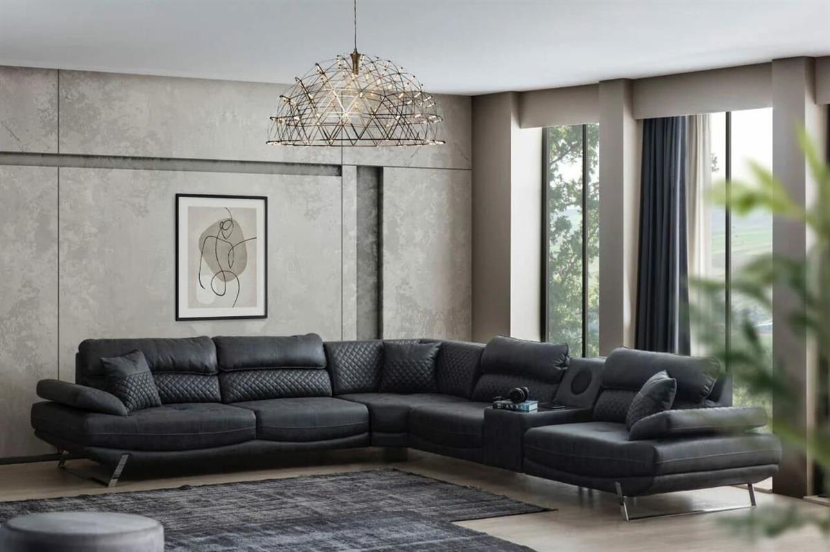 Vera Sectional Set
