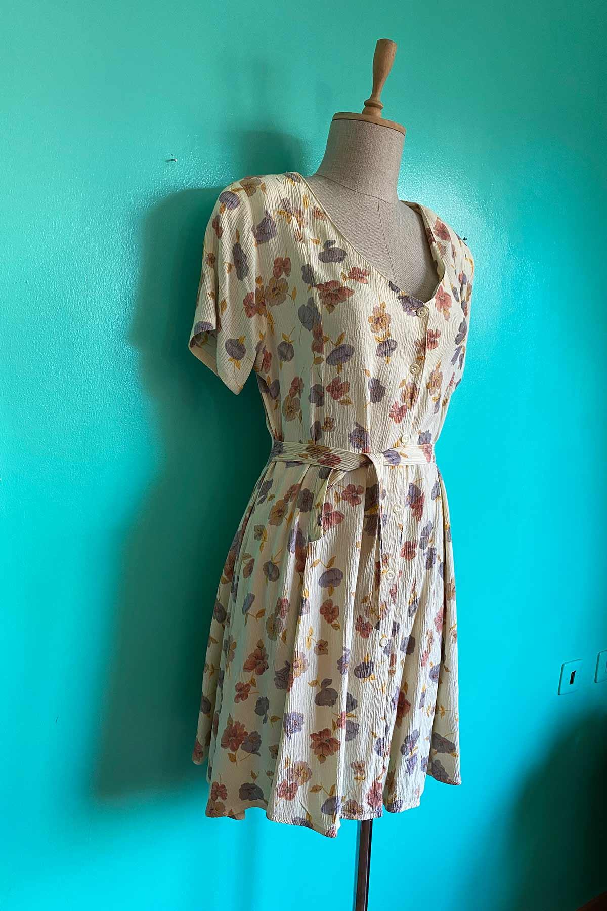 Vintage Kuşaklı Elbise