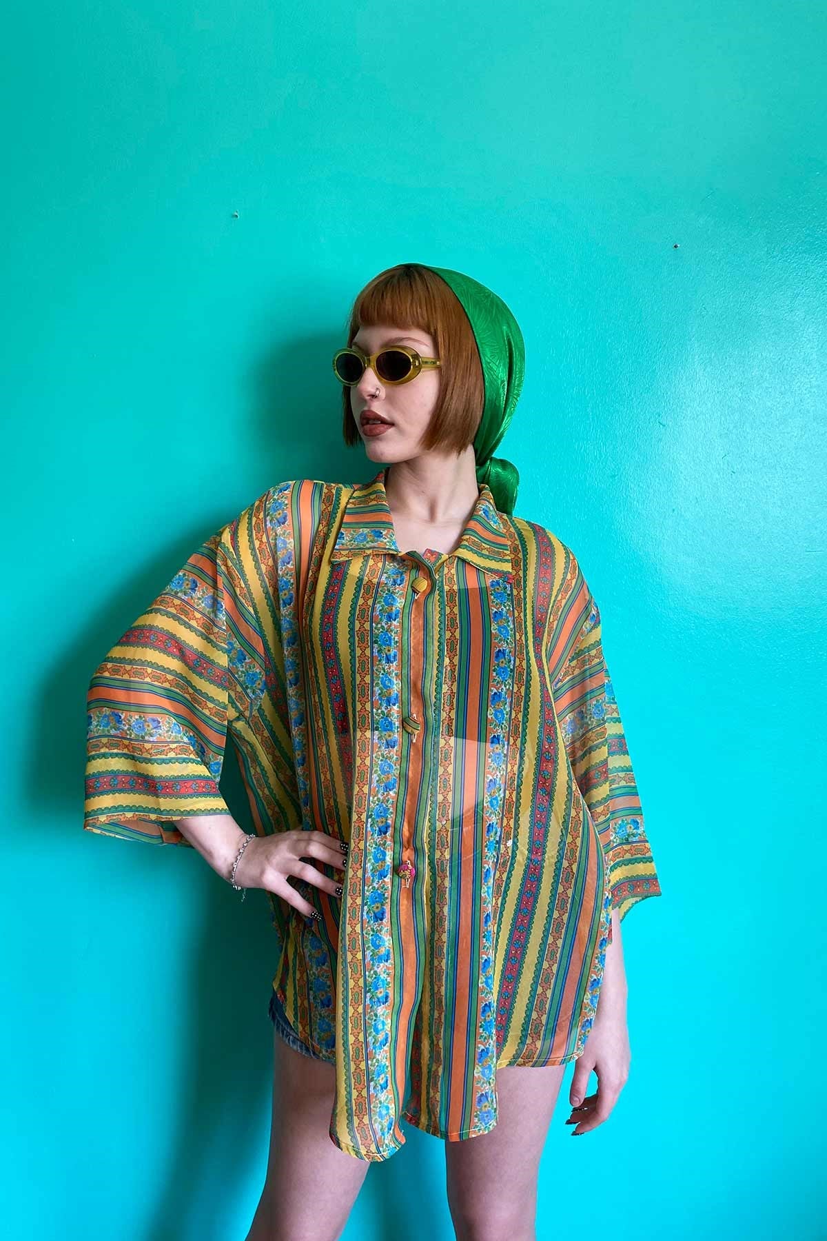 Vintage Oversize Renkli Çiçekli Gömlek
