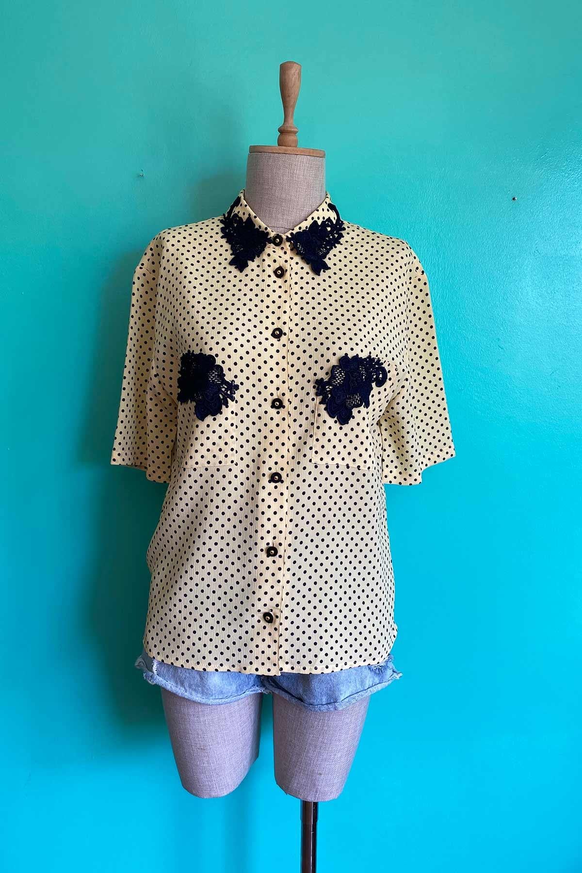 Vintage Siyah Puantiyeli Sarı Gömlek