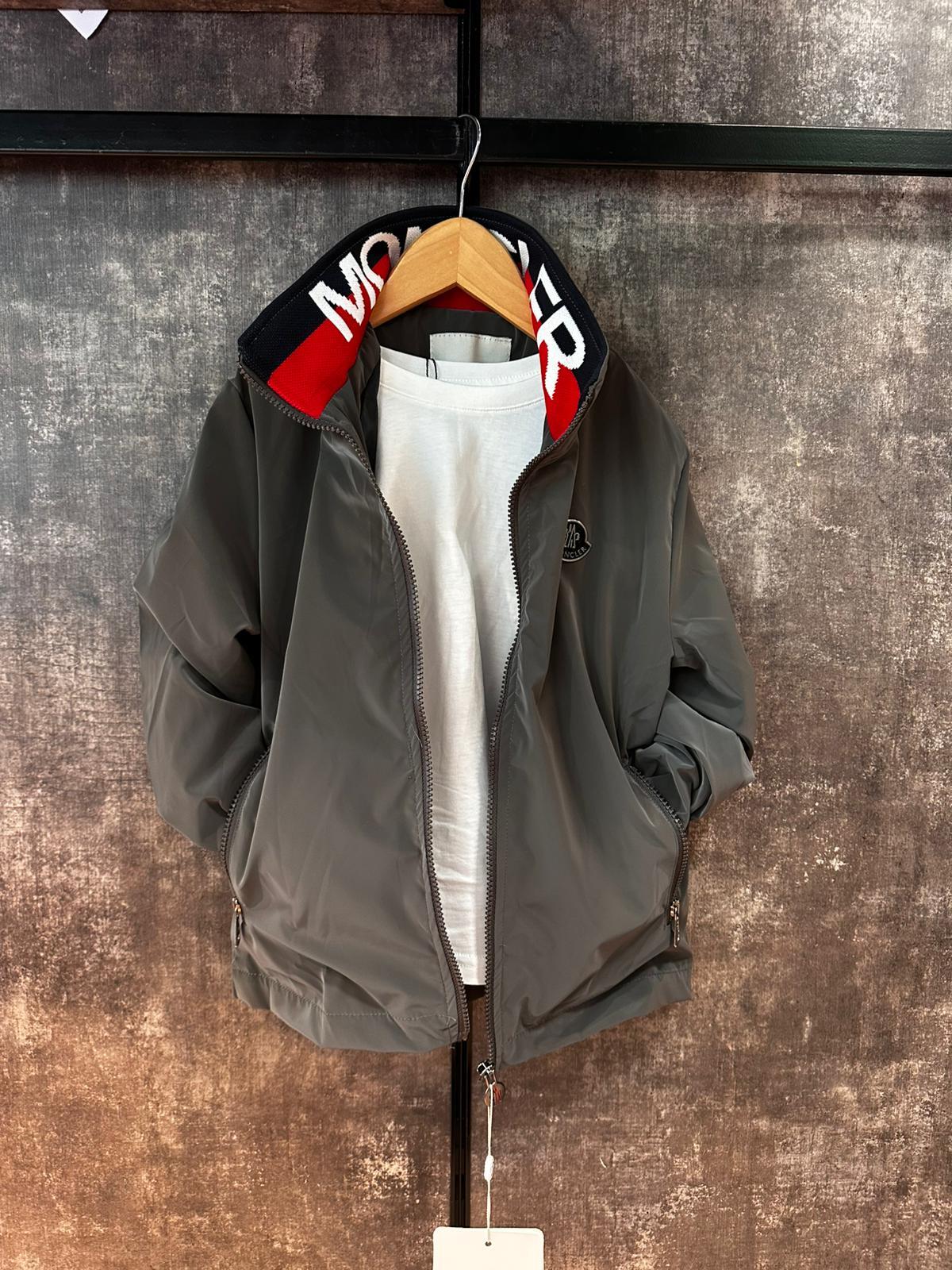 Antrasit Moncler YağmurlukÇOCUKCABUTİK