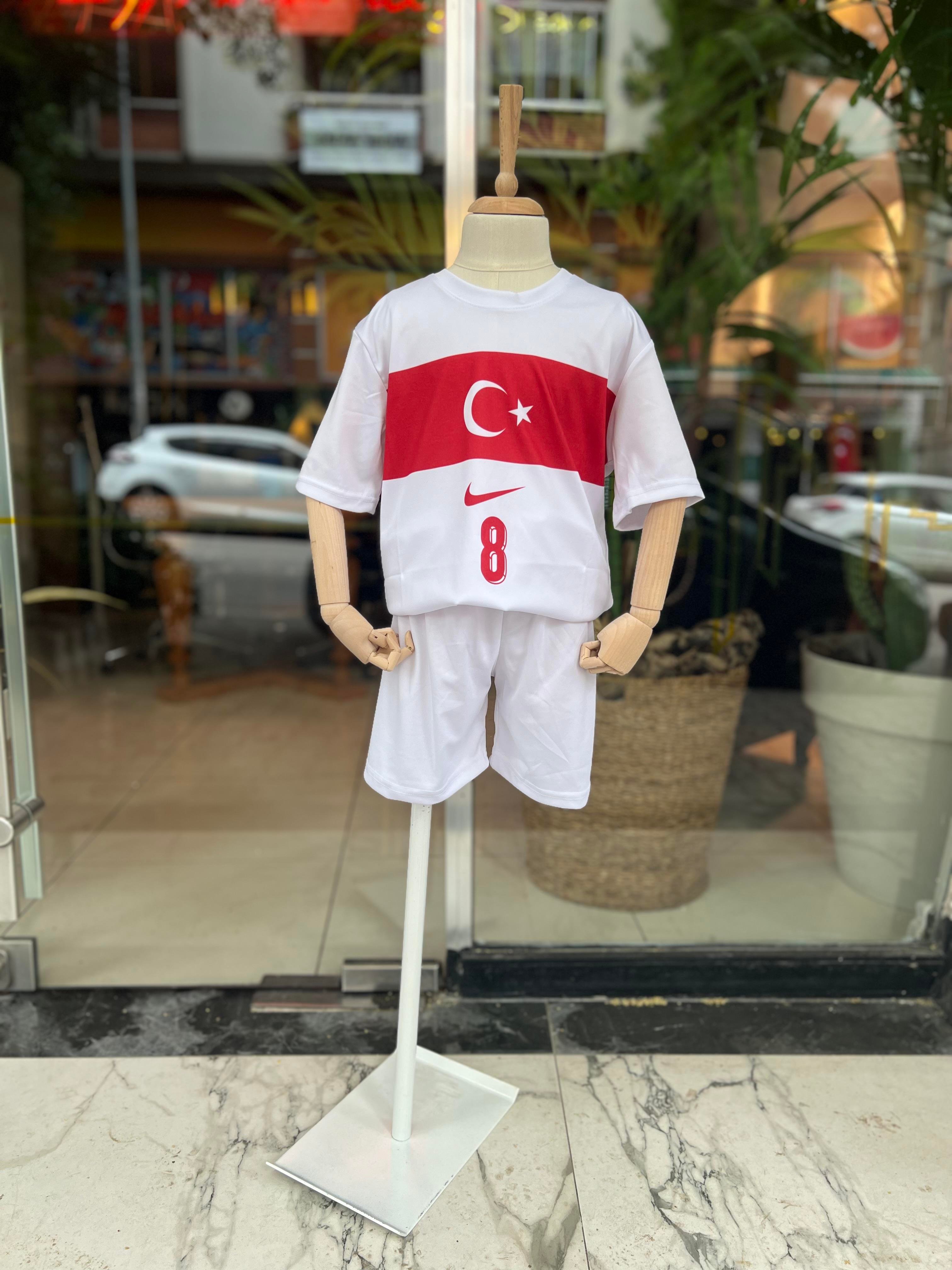 Beyaz TÜRKİYE FormasıÇOCUKCABUTİK