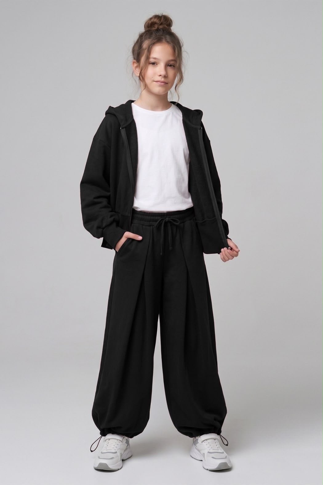 Oysho Model Siyah Takım ÇOCUKCABUTİK