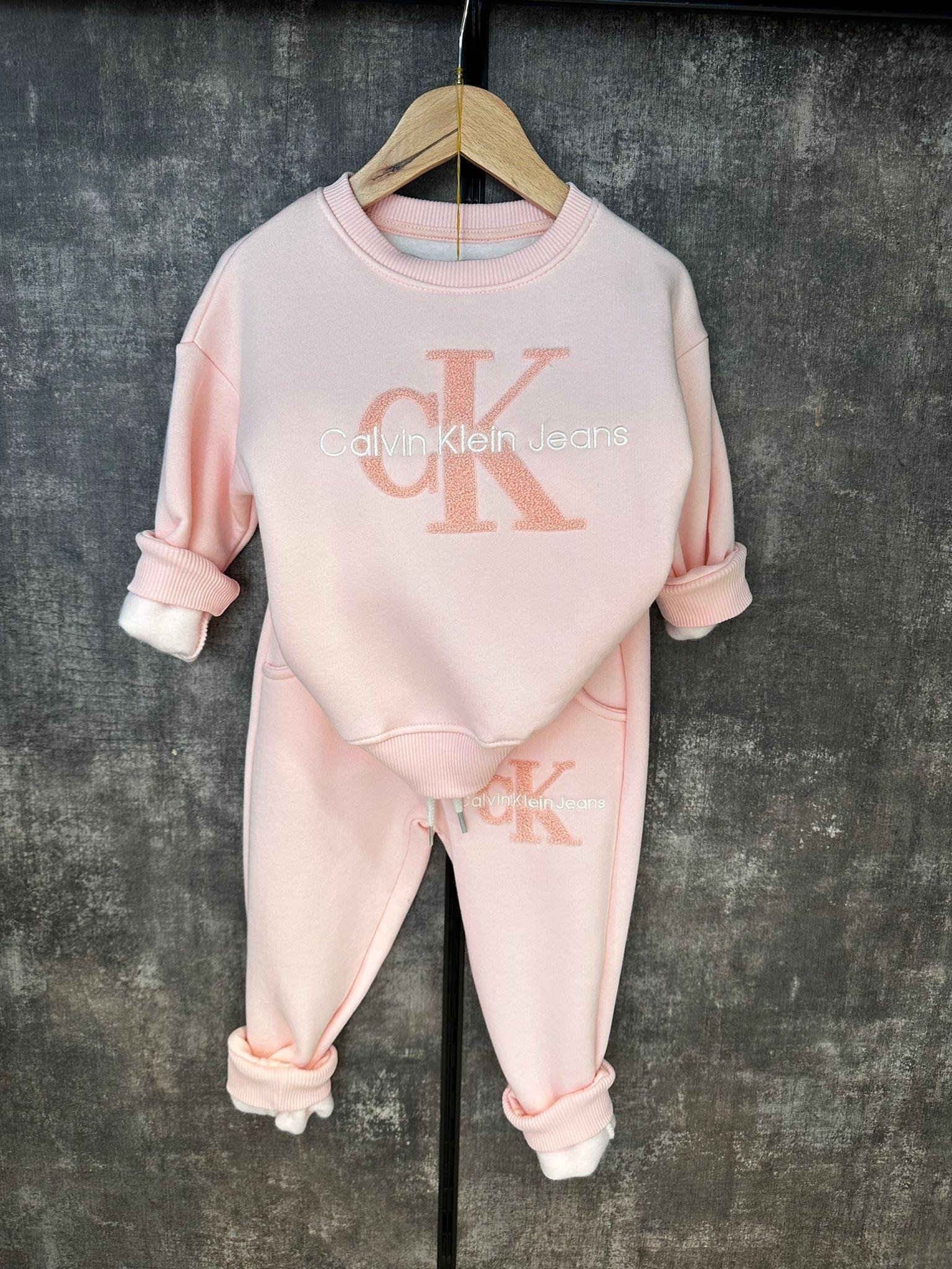 Pembe CK TakımÇOCUKCABUTİK